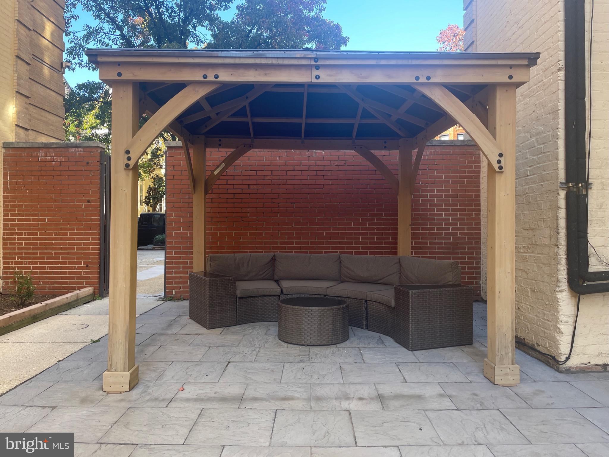 1436 W STREET NW 206