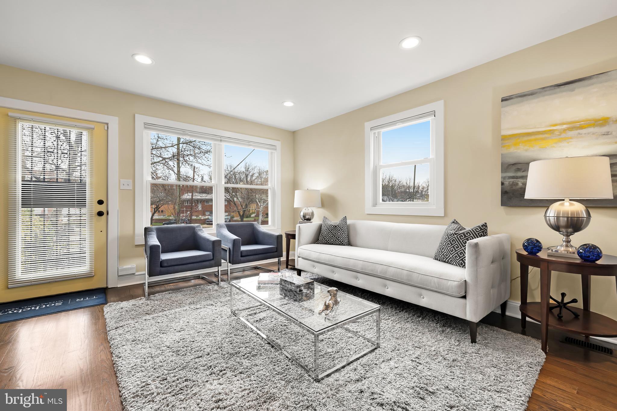 775 KENNEDY STREET NE