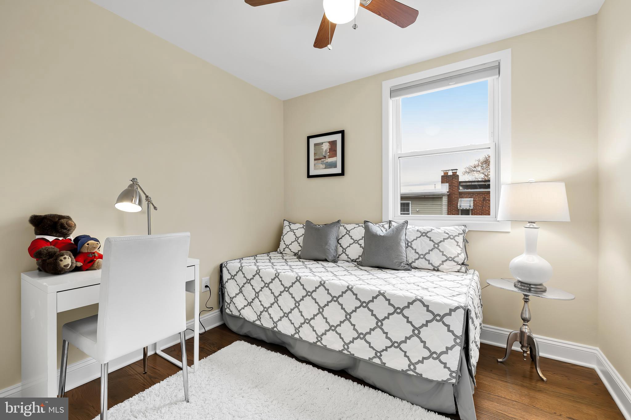 775 KENNEDY STREET NE