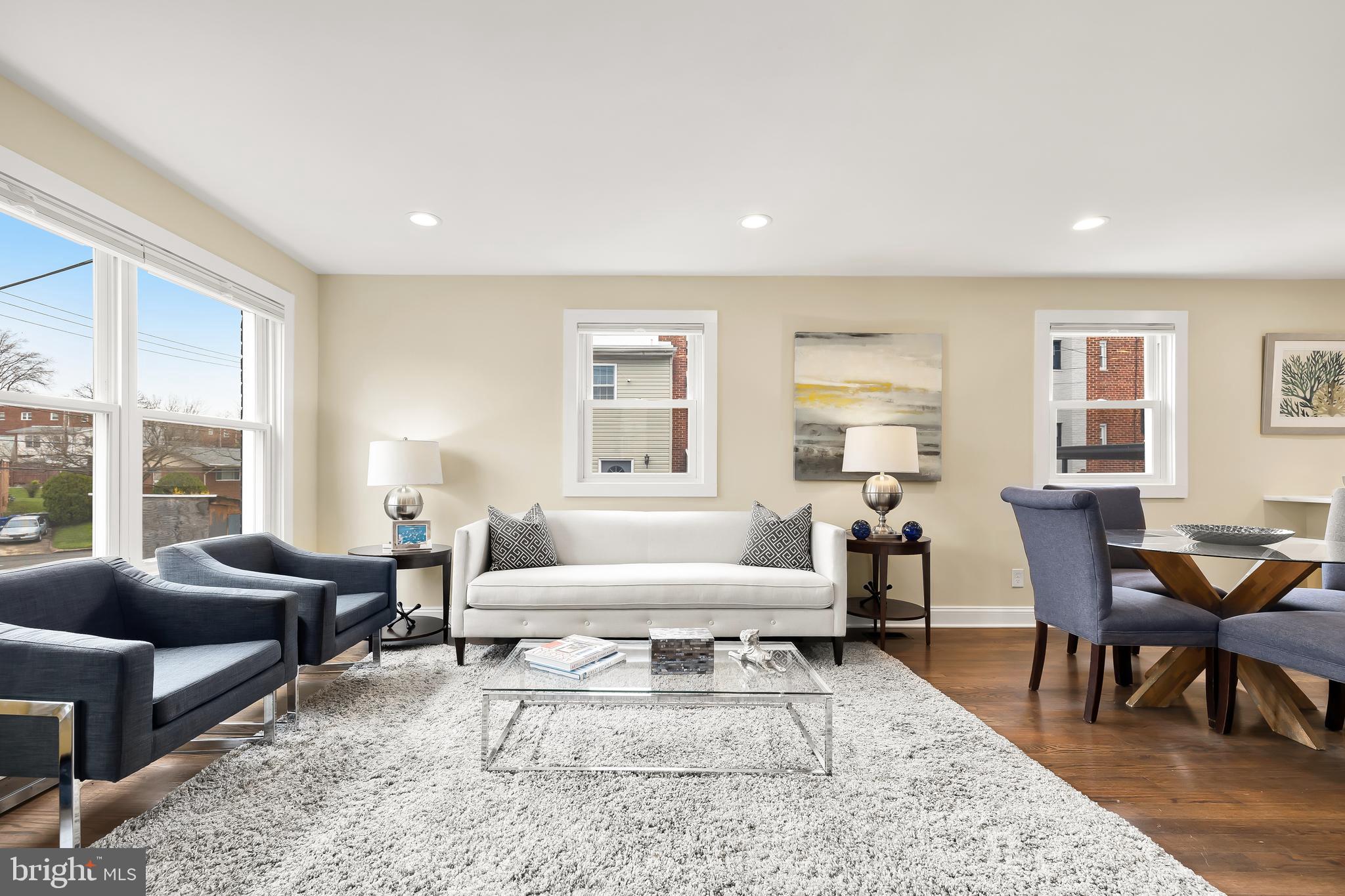 775 KENNEDY STREET NE