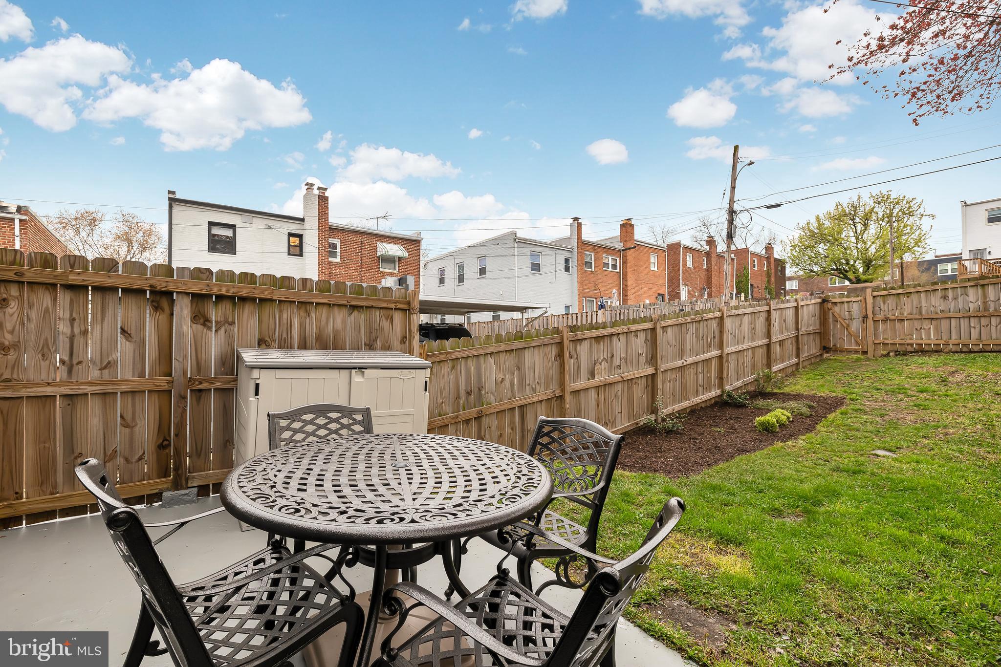 775 KENNEDY STREET NE