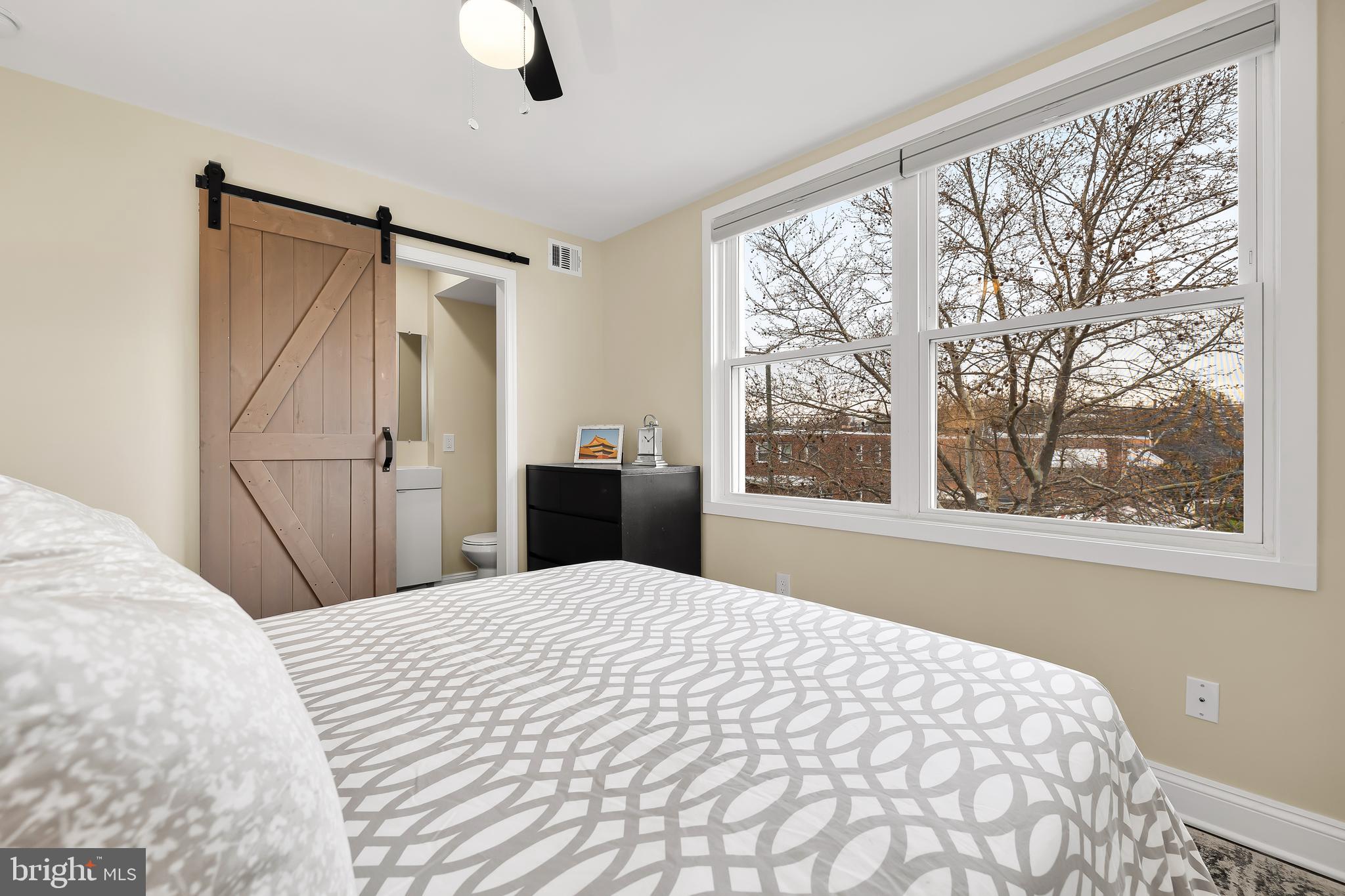 775 KENNEDY STREET NE