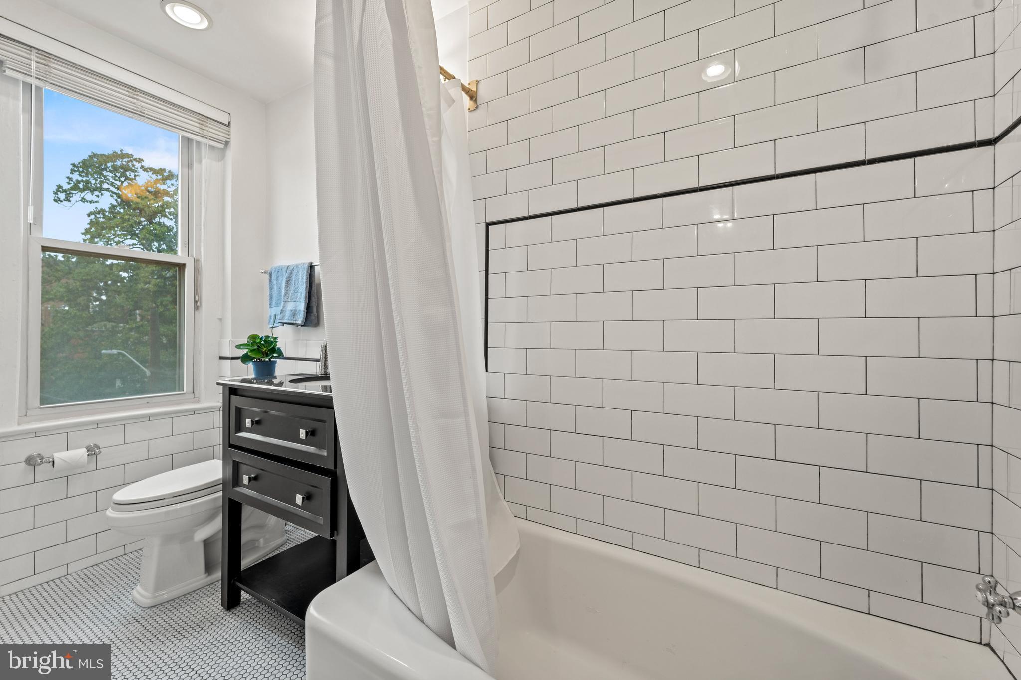 1526 17TH STREET NW 311