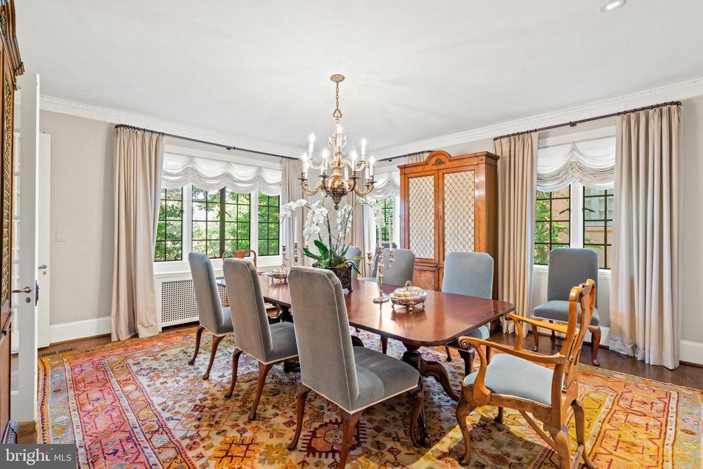2446 KALORAMA ROAD NW