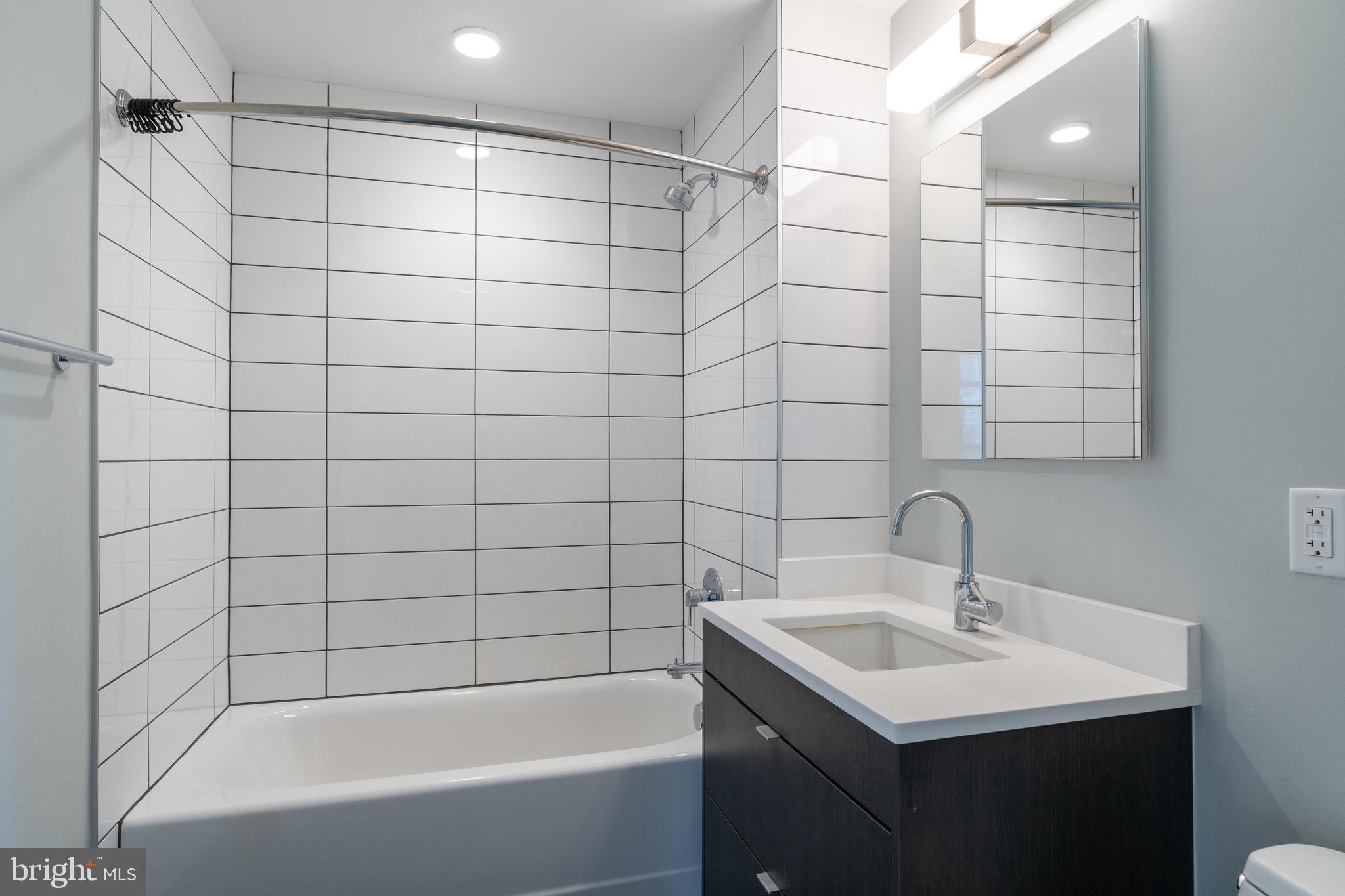 1300 4TH STREET SE 412