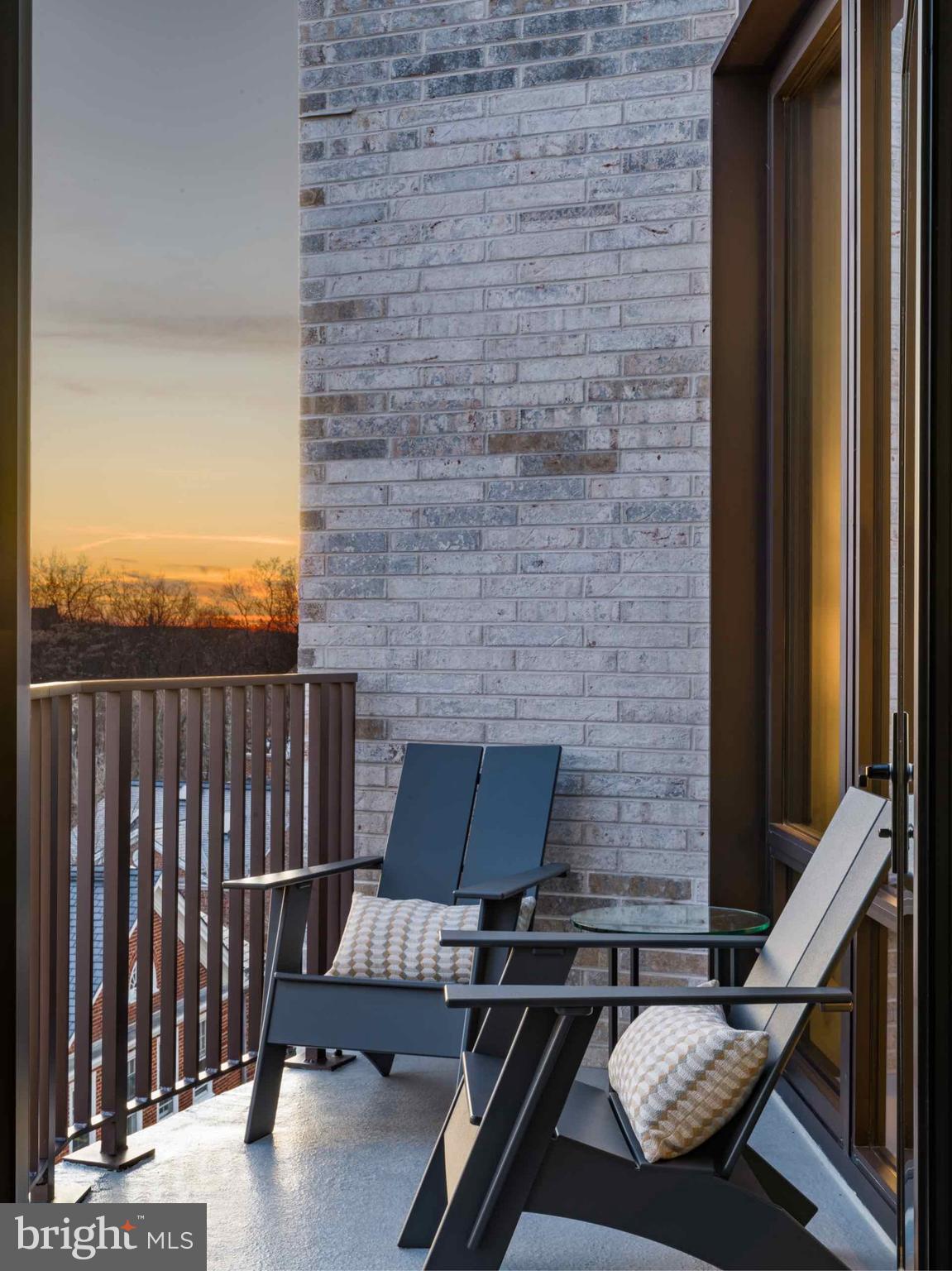 20 RIDGE SQUARE NW E-236/VARIES