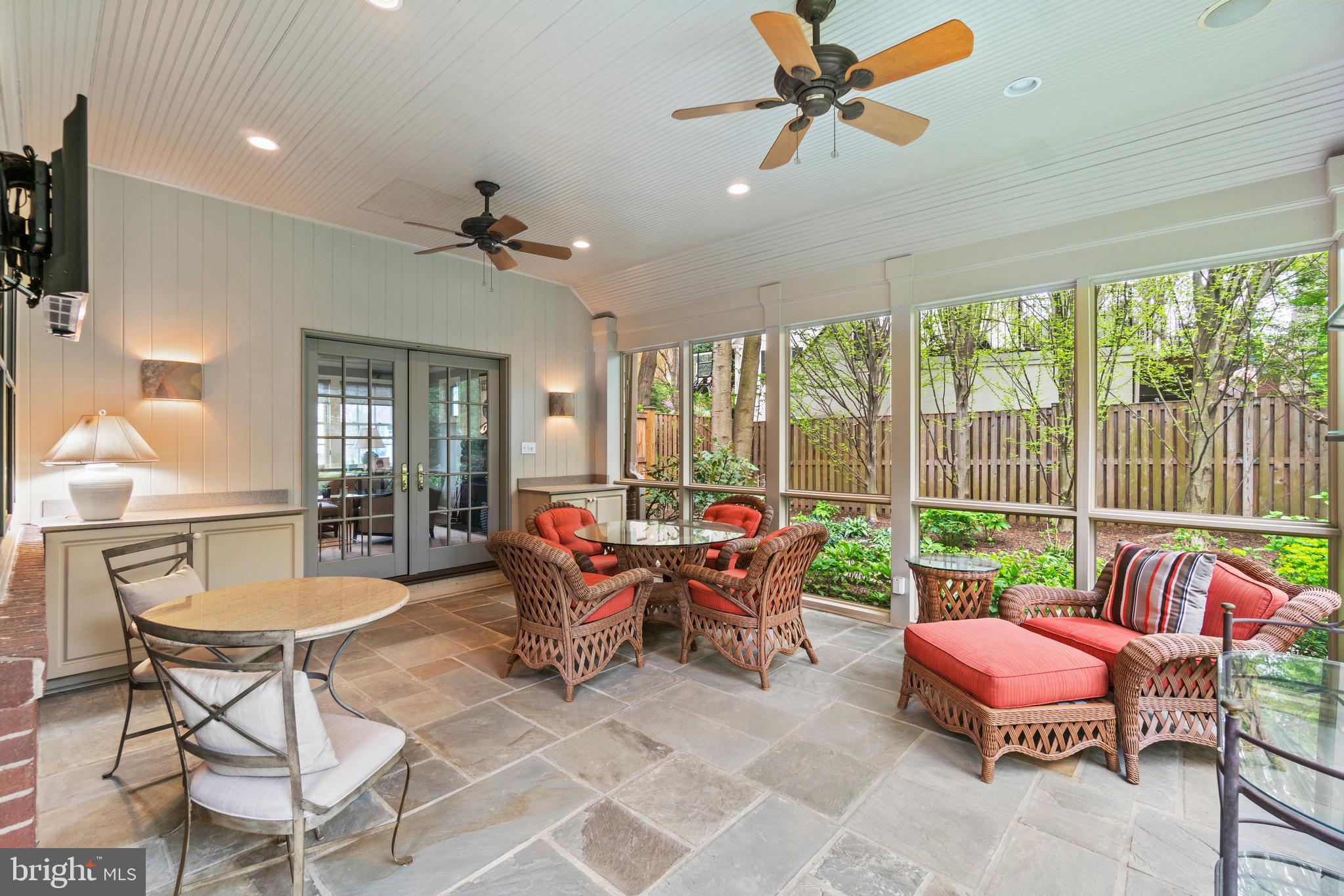 5042 OVERLOOK ROAD NW