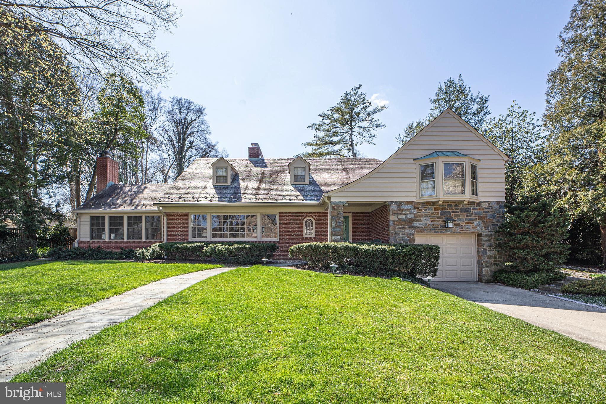 5042 OVERLOOK ROAD NW