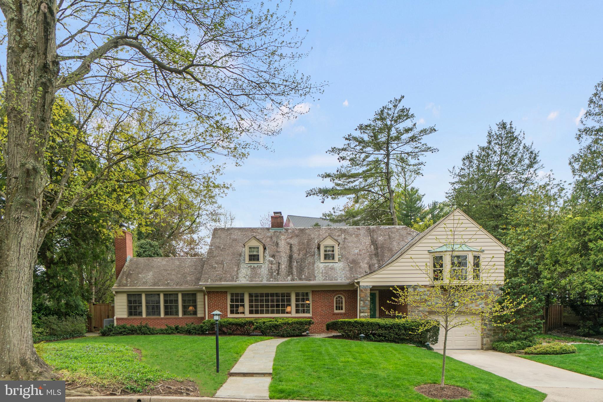 5042 OVERLOOK ROAD NW