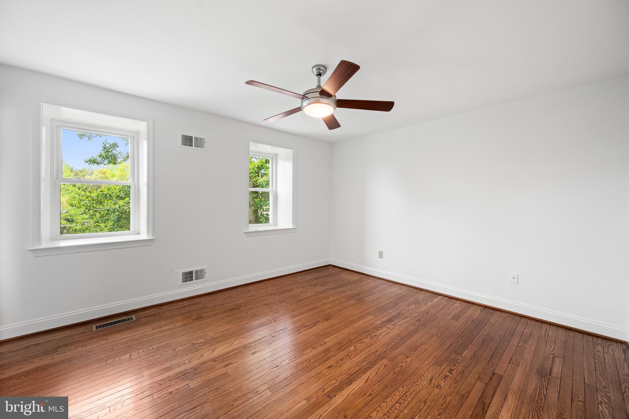 3802 KLINGLE PLACE NW