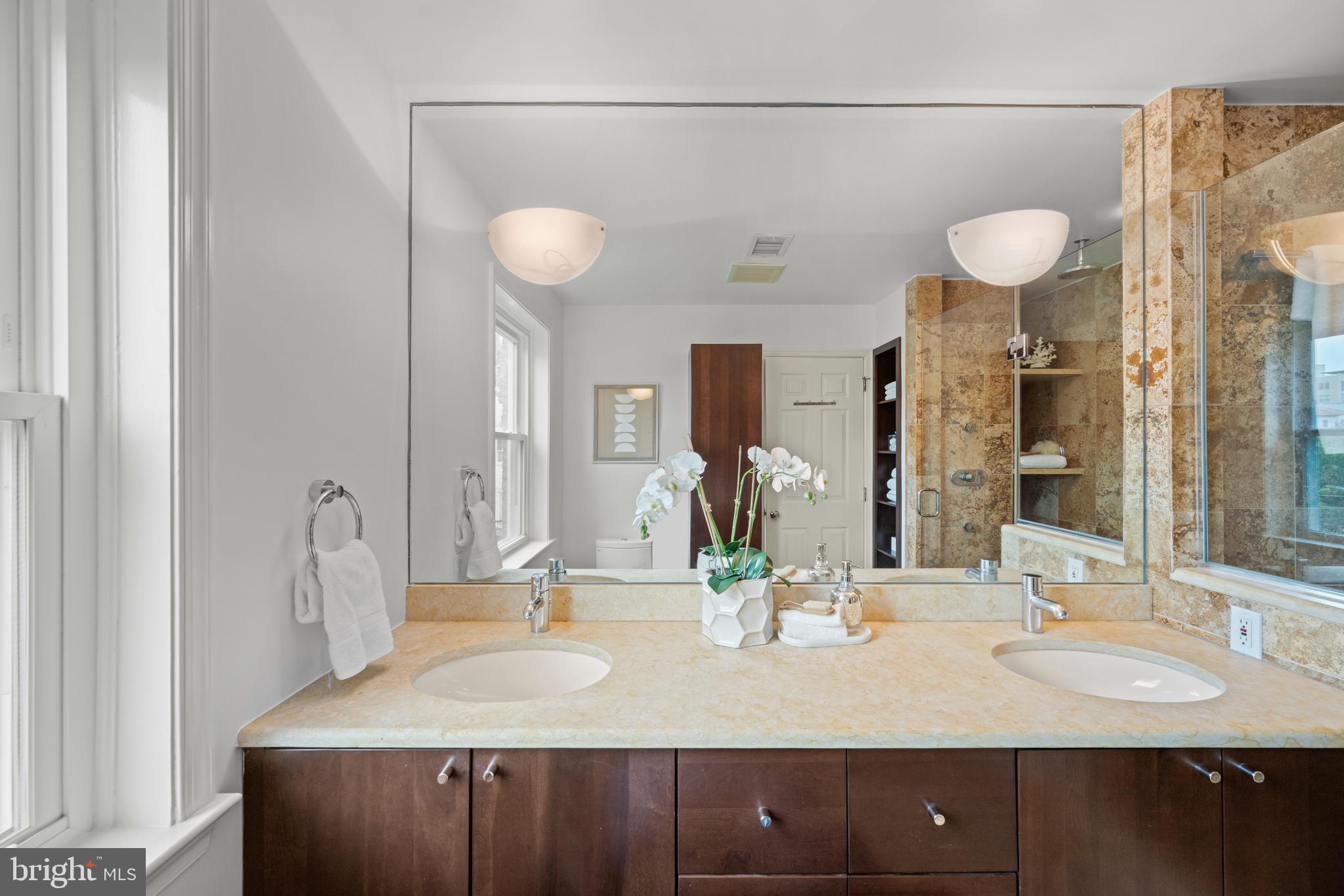 3802 KLINGLE PLACE NW