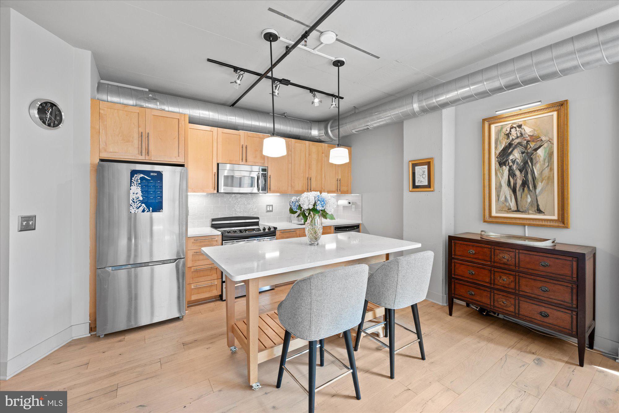 2125 14TH STREET NW 333