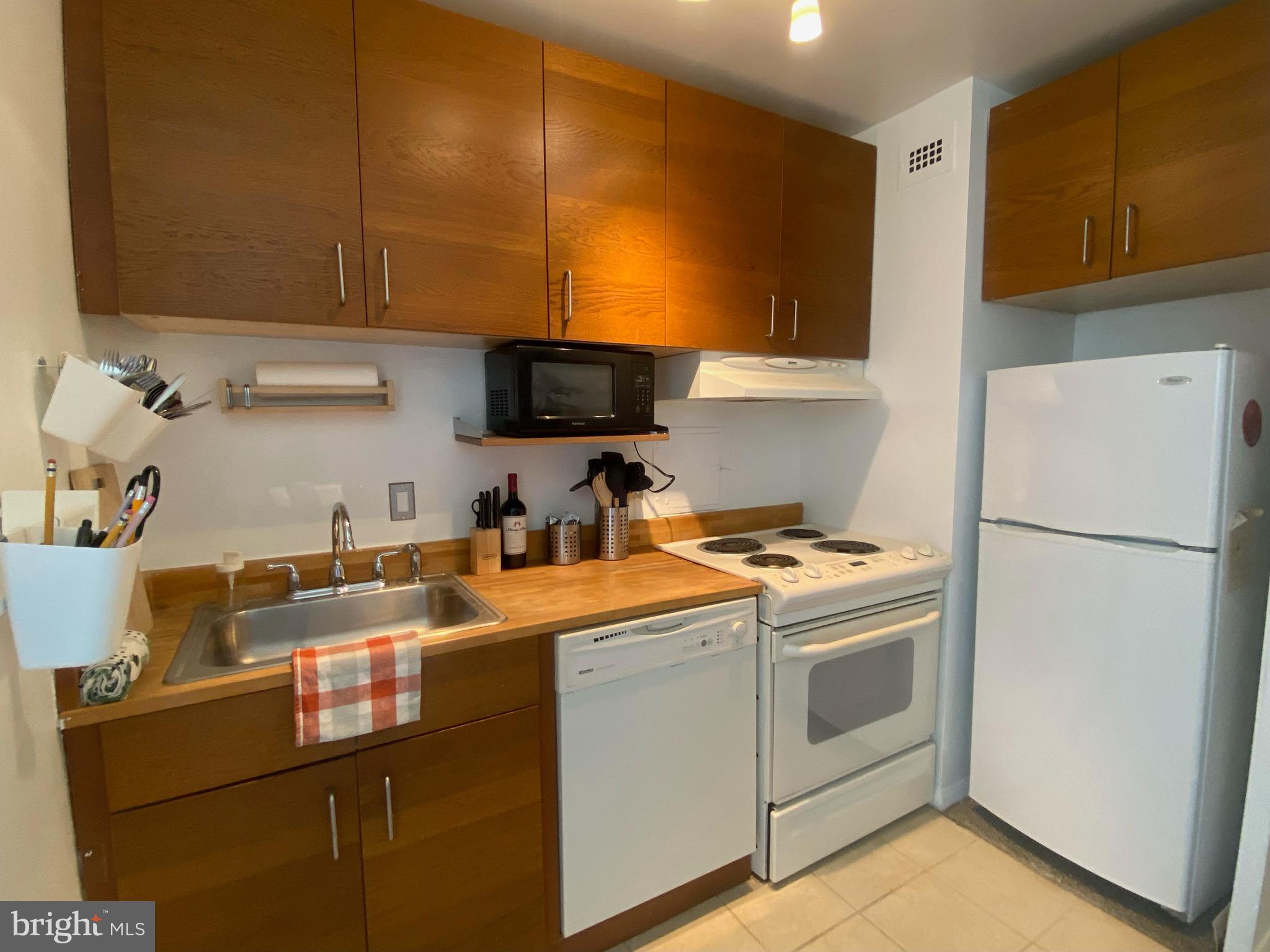 1435 4TH STREET SW B602