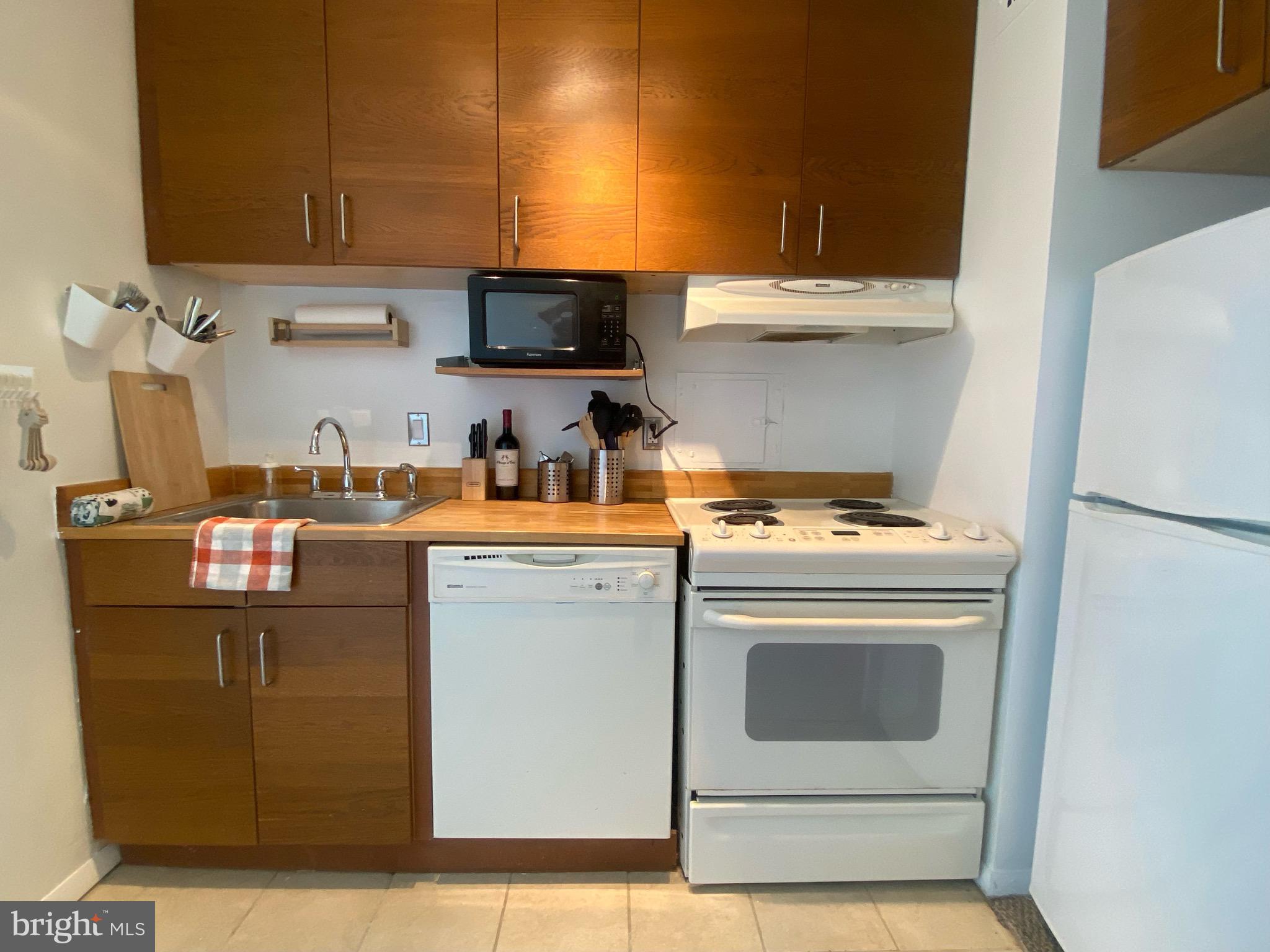 1435 4TH STREET SW B602