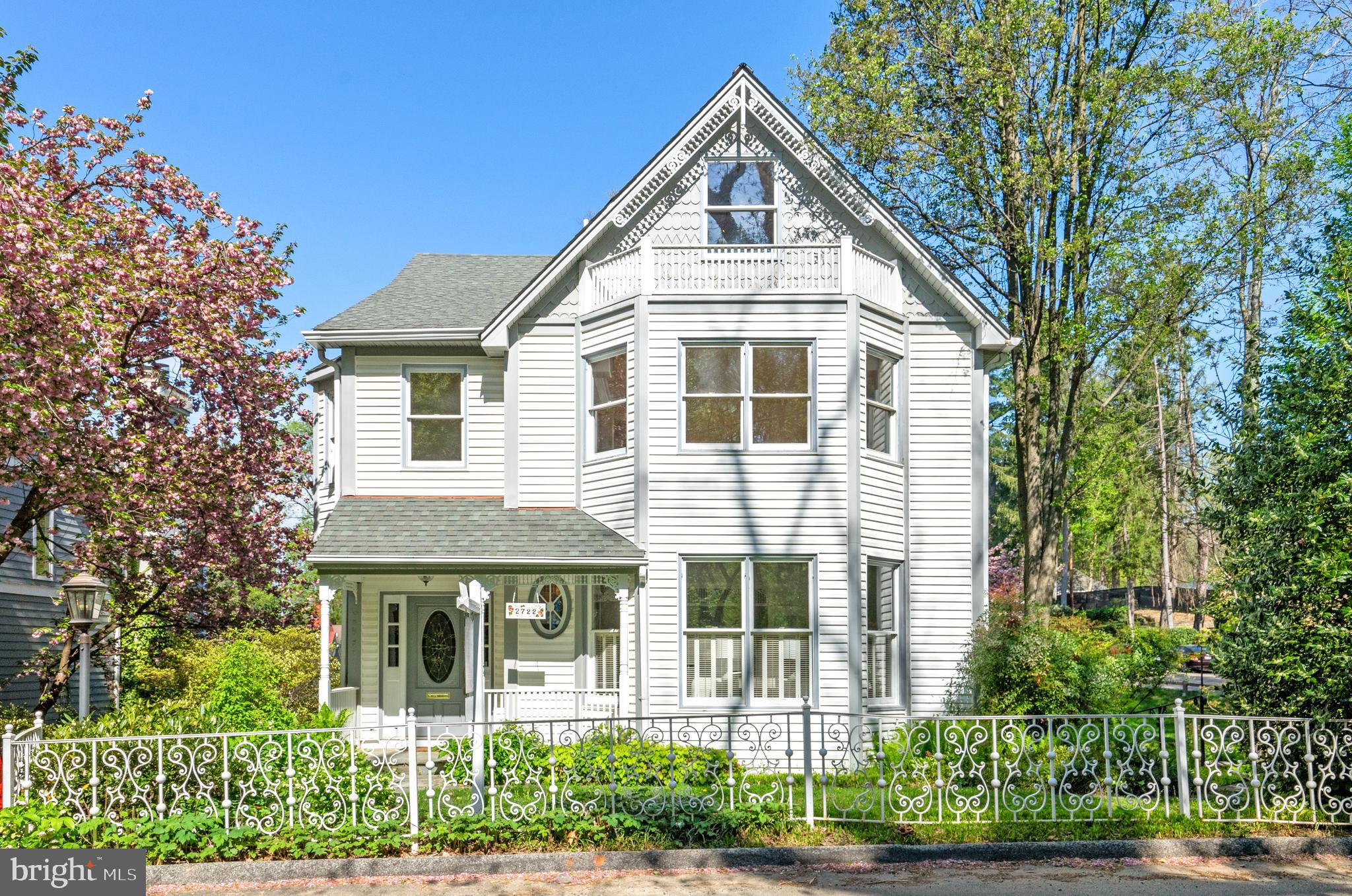 2722 CHAIN BRIDGE ROAD NW