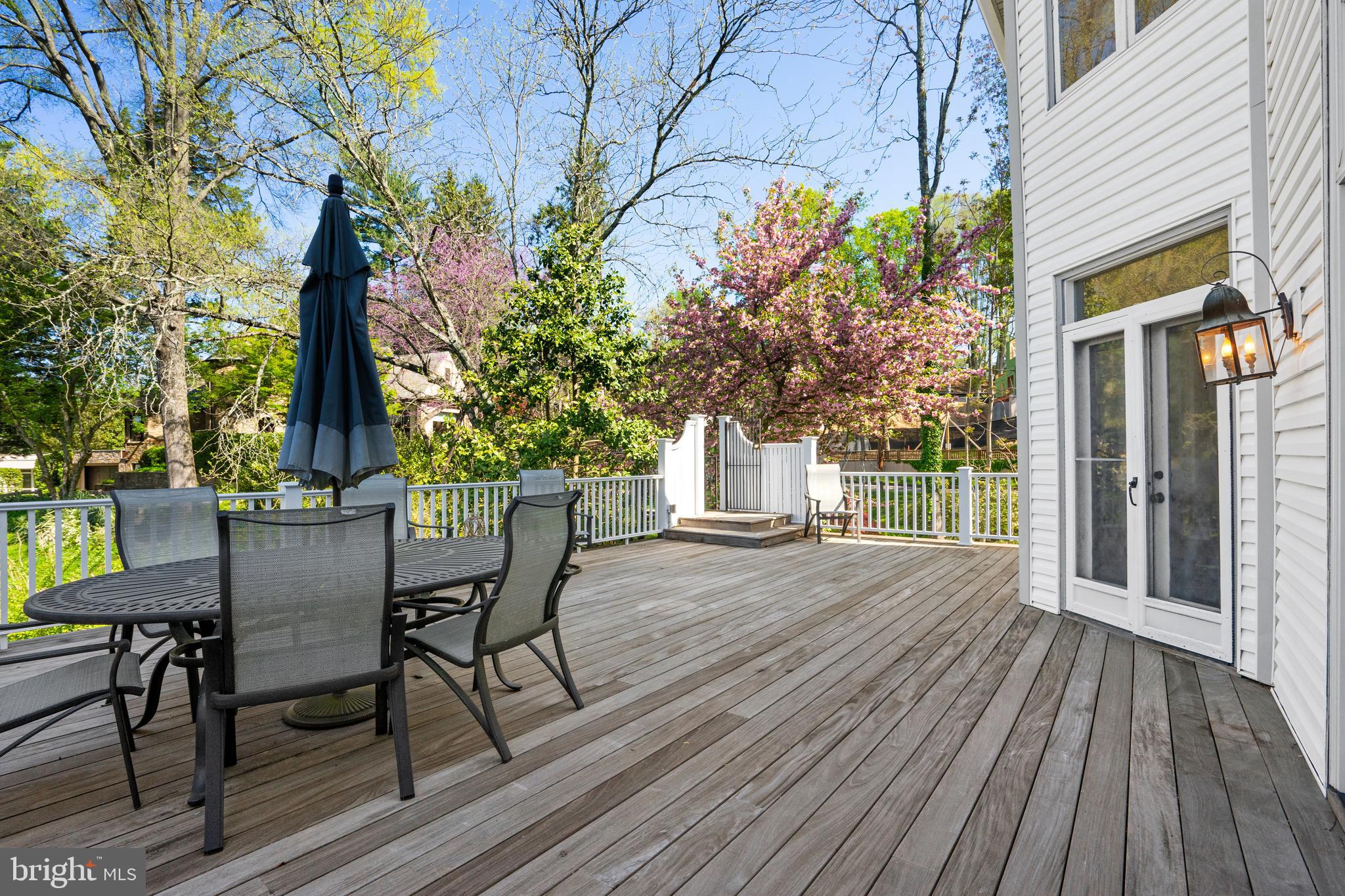 2722 CHAIN BRIDGE ROAD NW