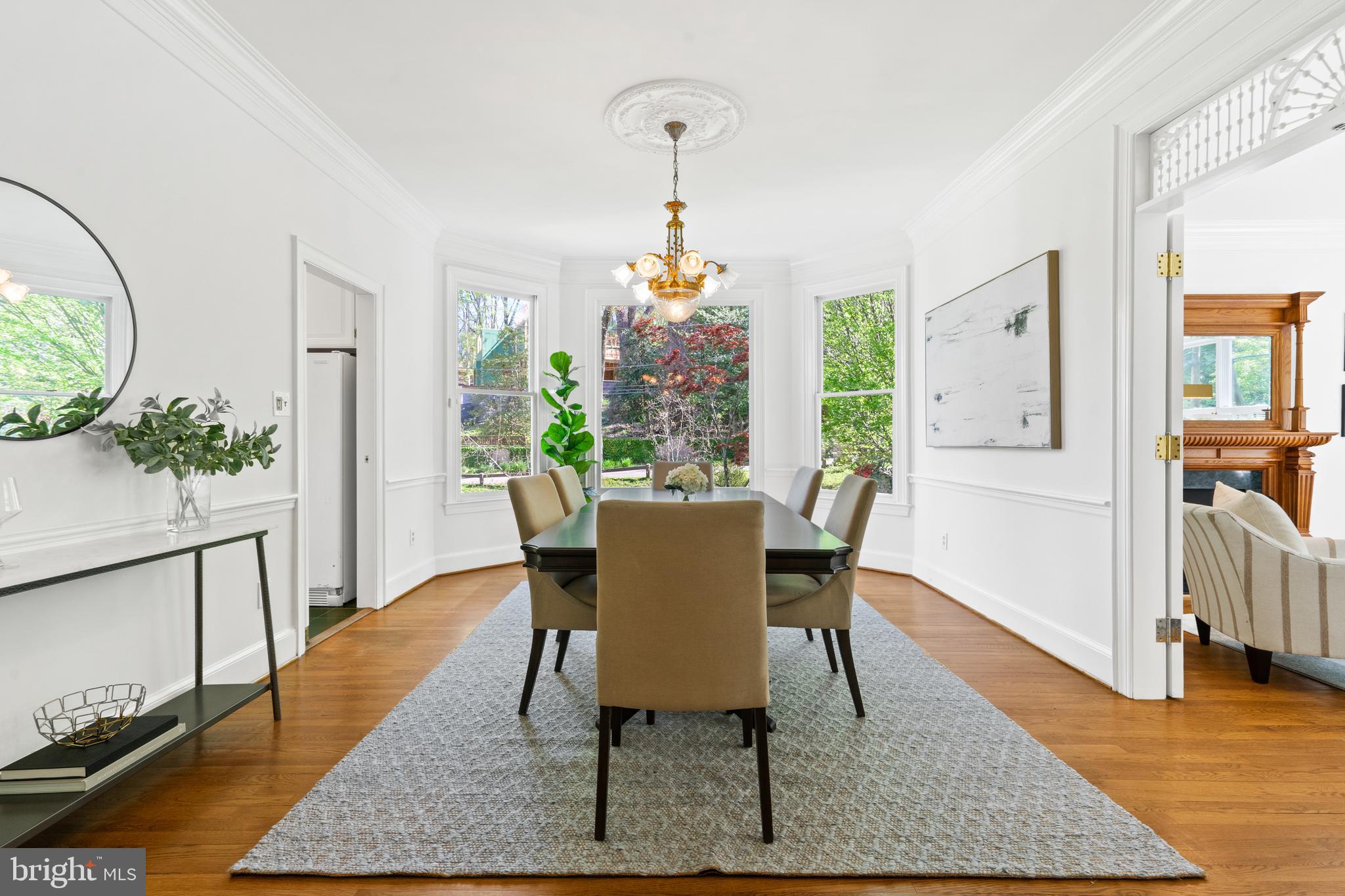 2722 CHAIN BRIDGE ROAD NW