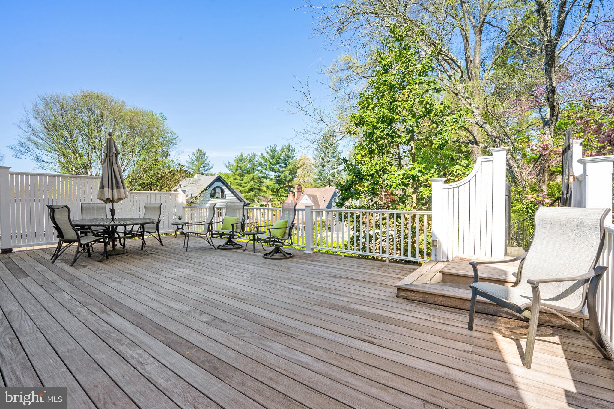 2722 CHAIN BRIDGE ROAD NW