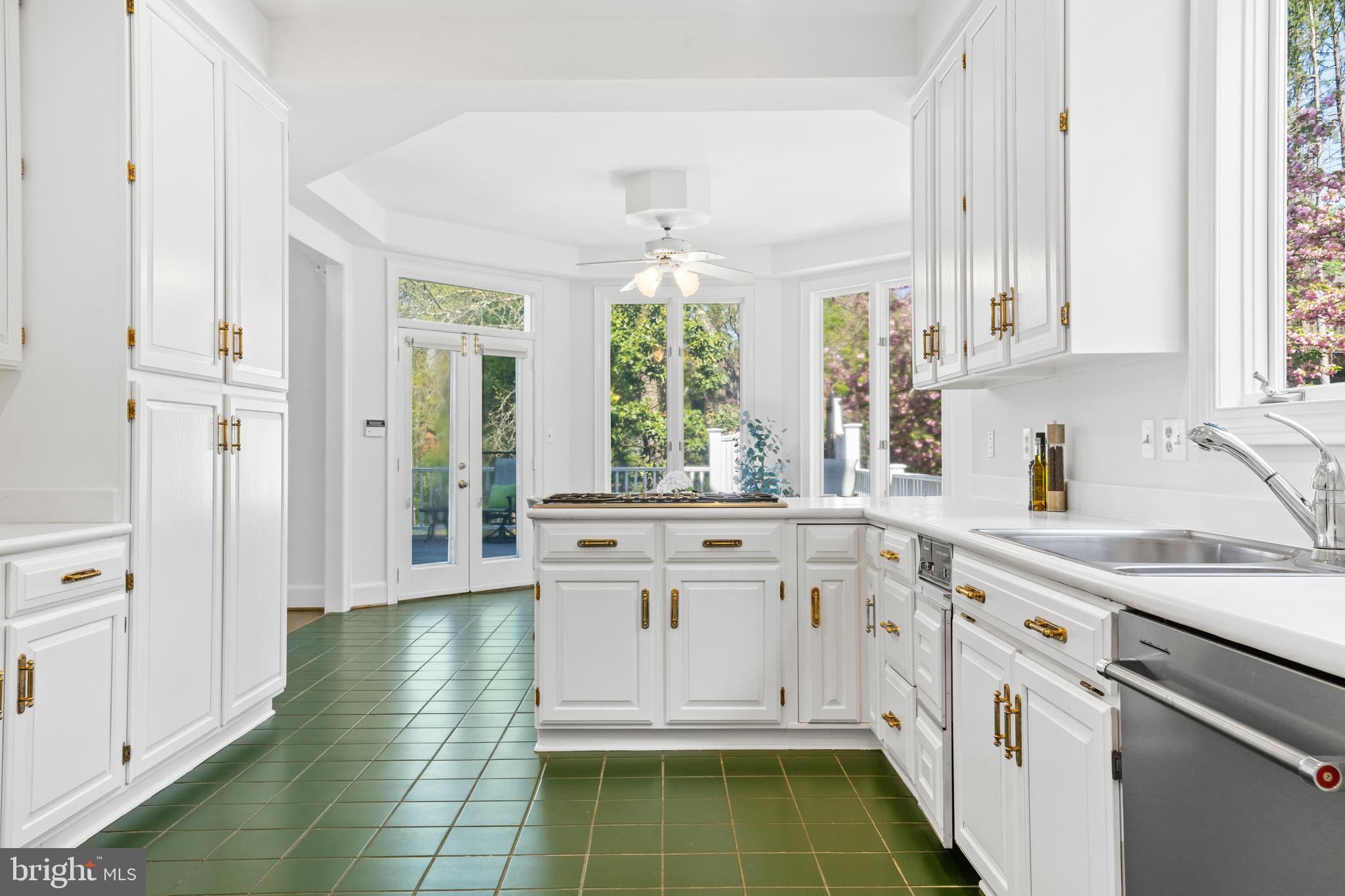 2722 CHAIN BRIDGE ROAD NW