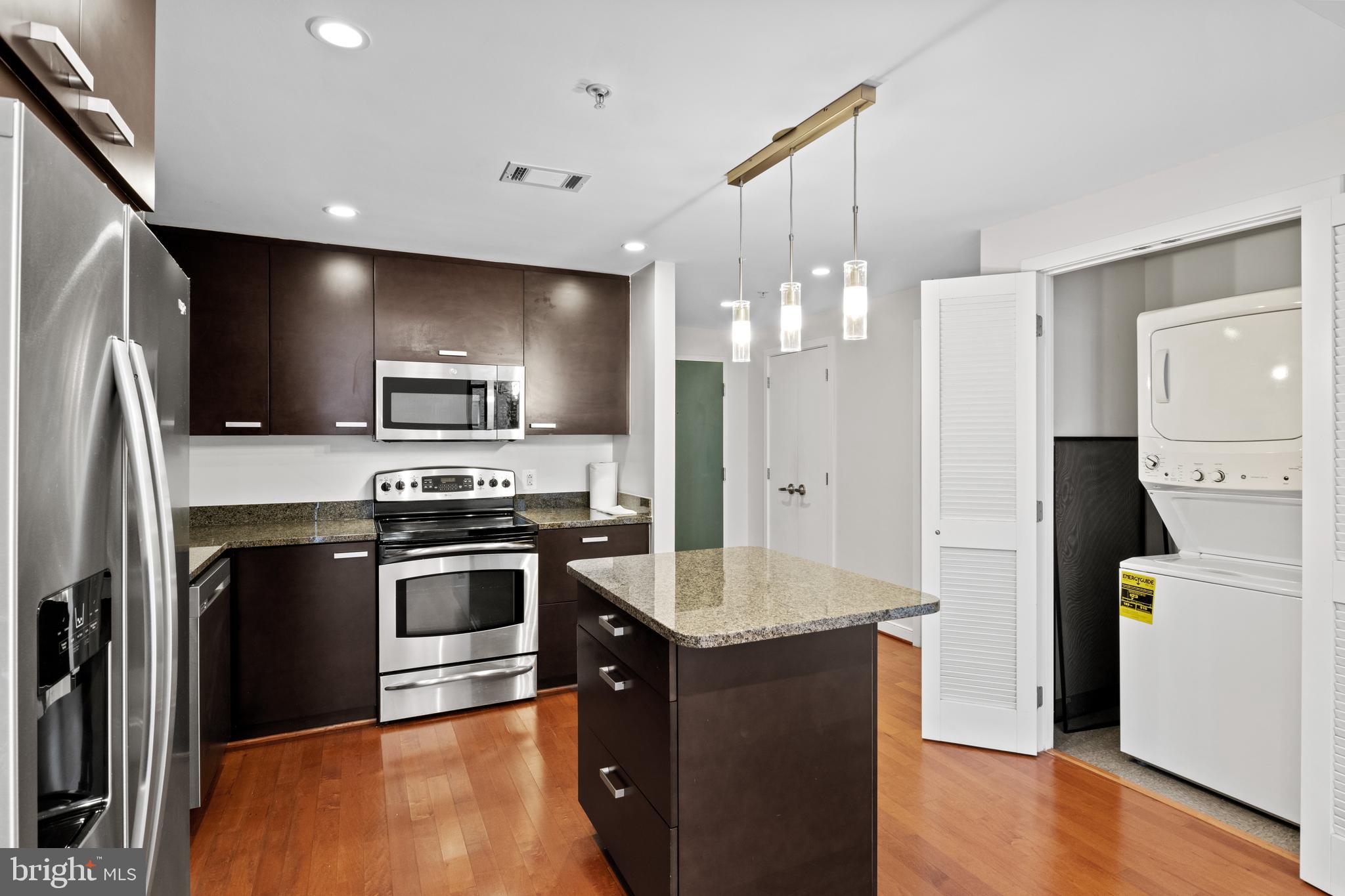 1010 MASSACHUSETTS AVENUE NW 812