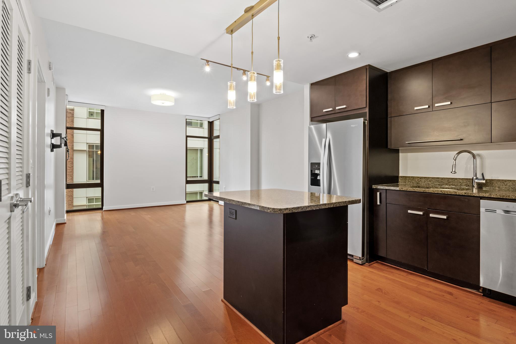 1010 MASSACHUSETTS AVENUE NW 812