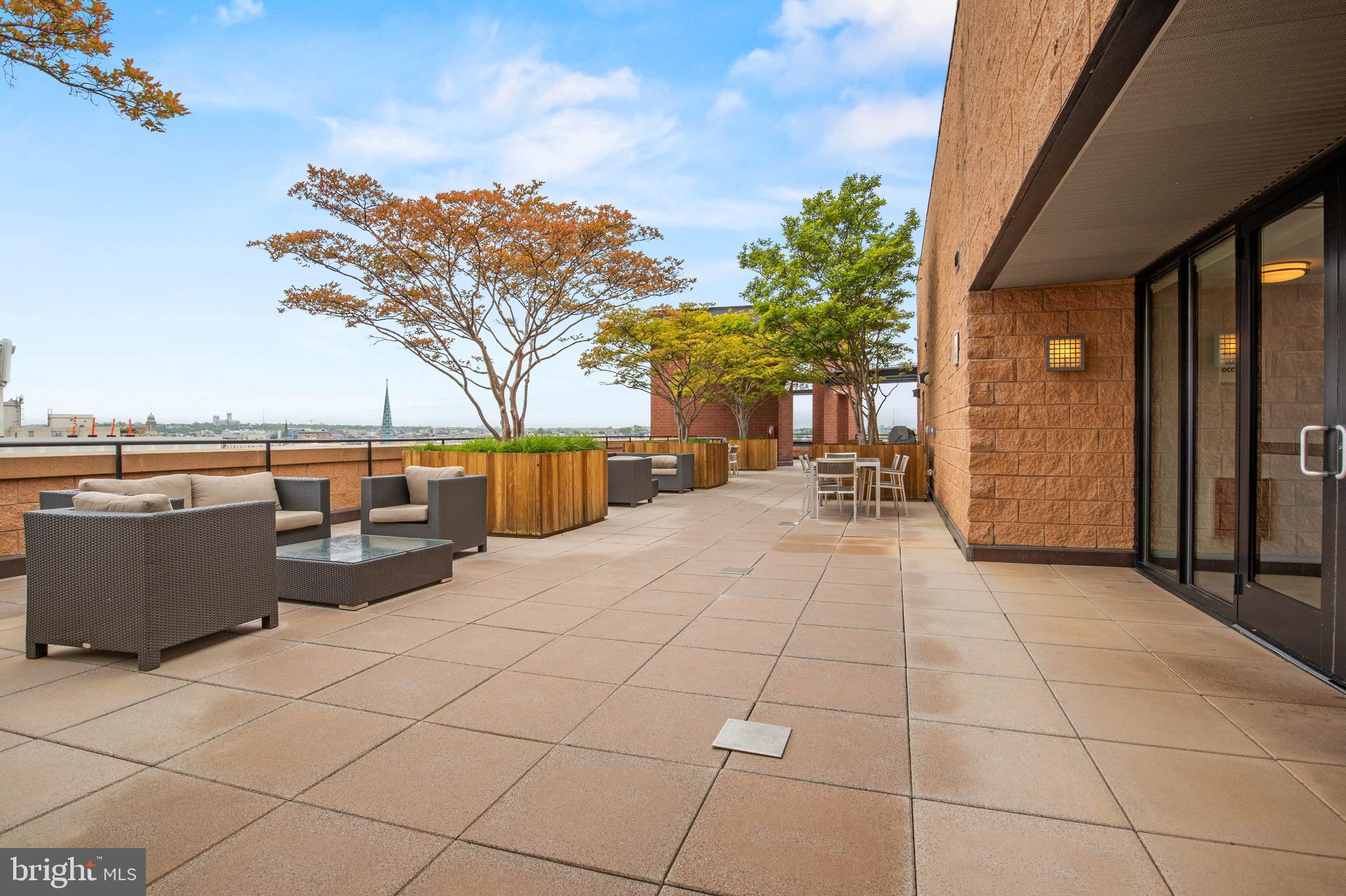 1010 MASSACHUSETTS AVENUE NW 812