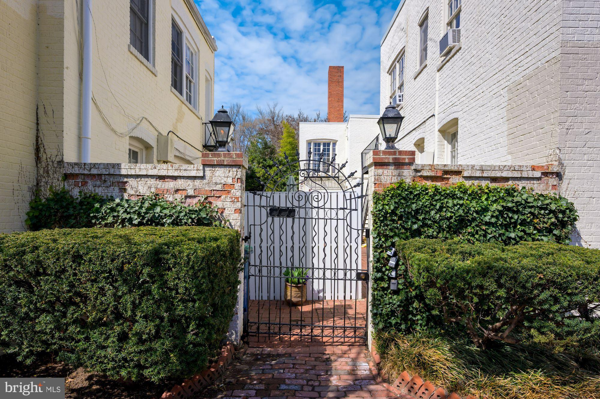 1410 26TH STREET NW 2