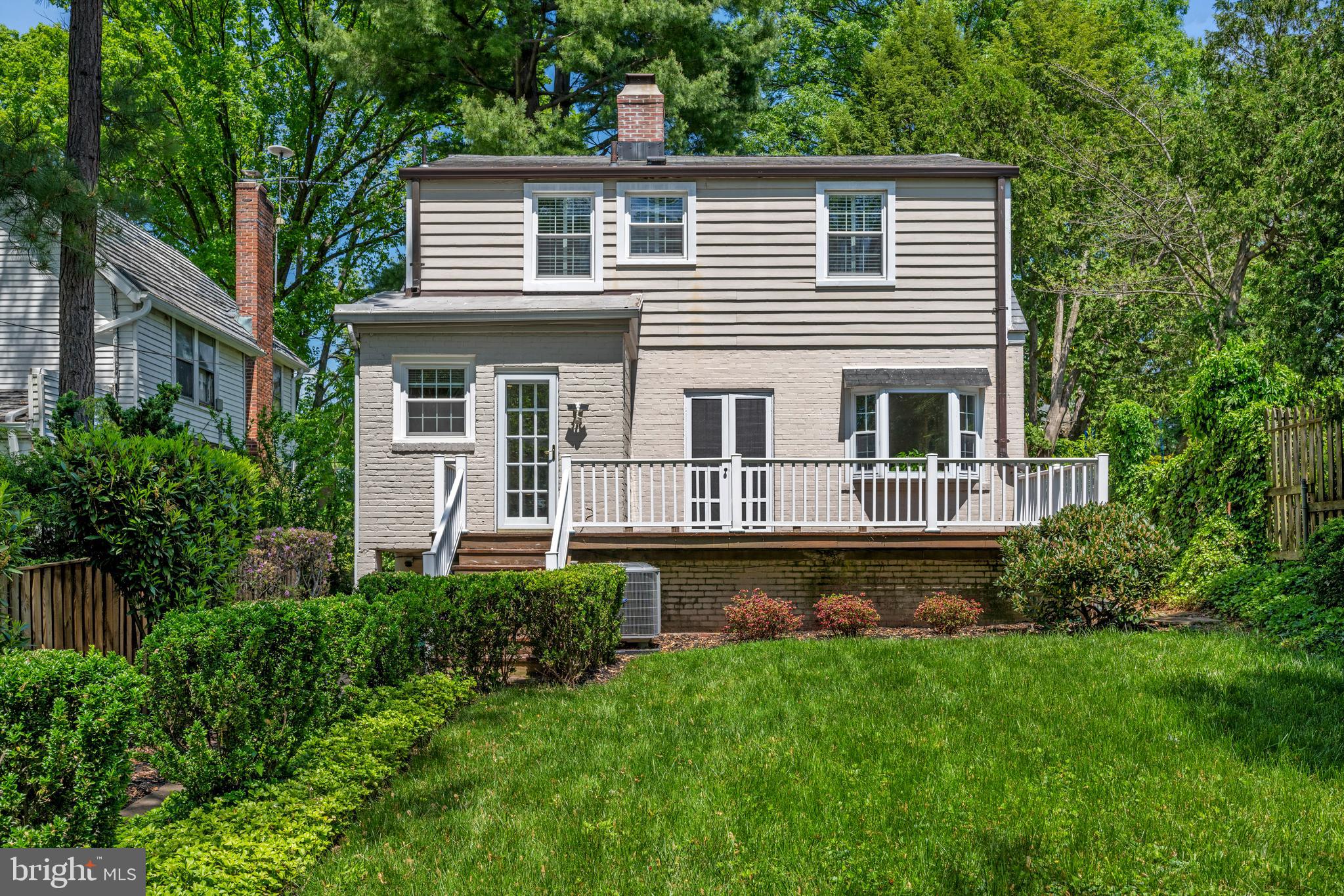 4622 DAVENPORT STREET NW