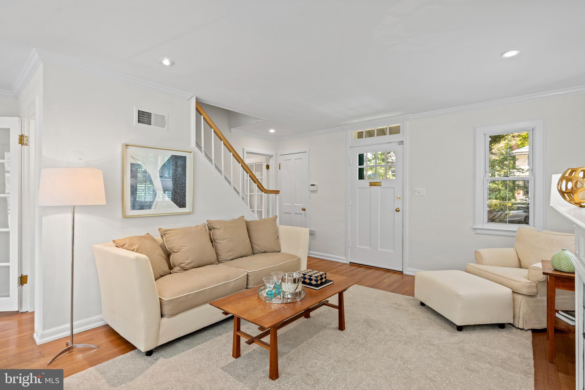 4622 DAVENPORT STREET NW