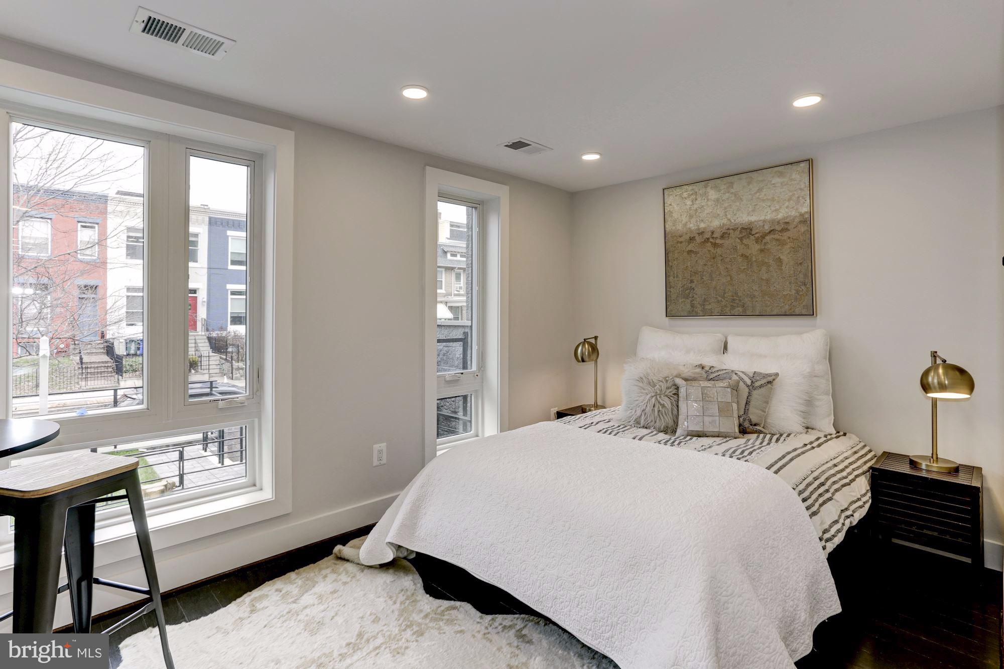 1331 SE K STREET SE 101