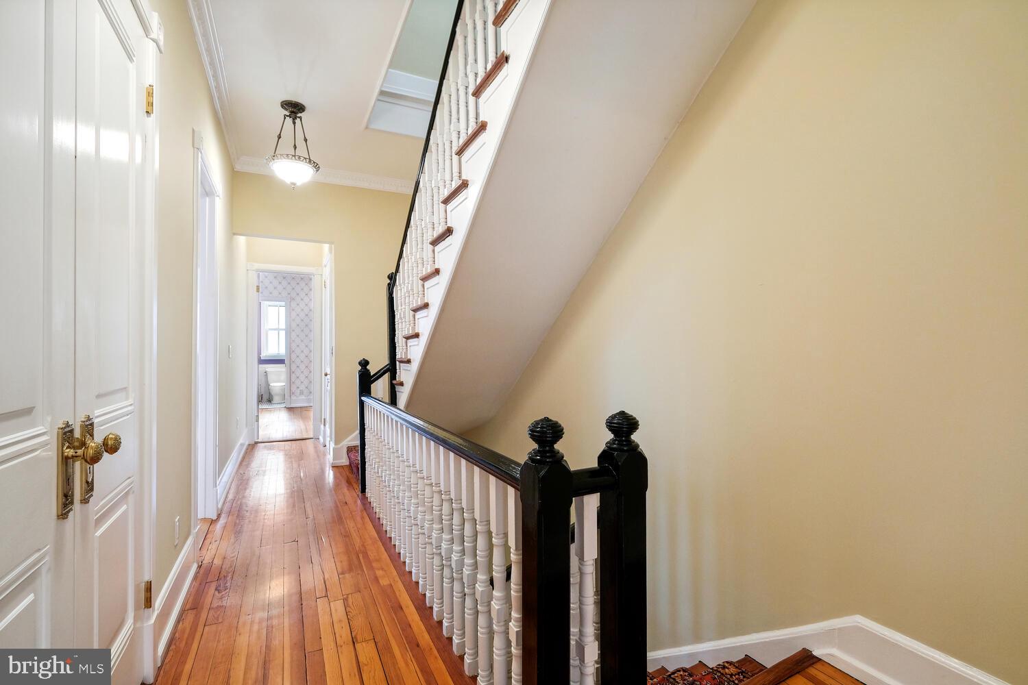 2010 HILLYER PLACE NW