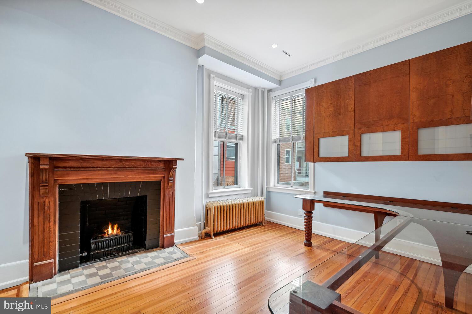 2010 HILLYER PLACE NW