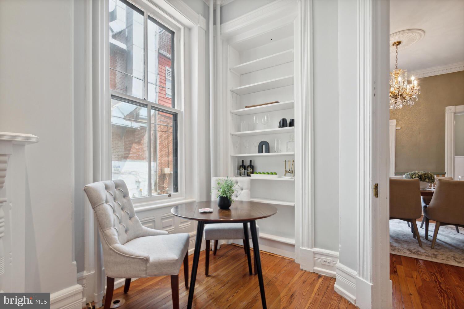 2010 HILLYER PLACE NW