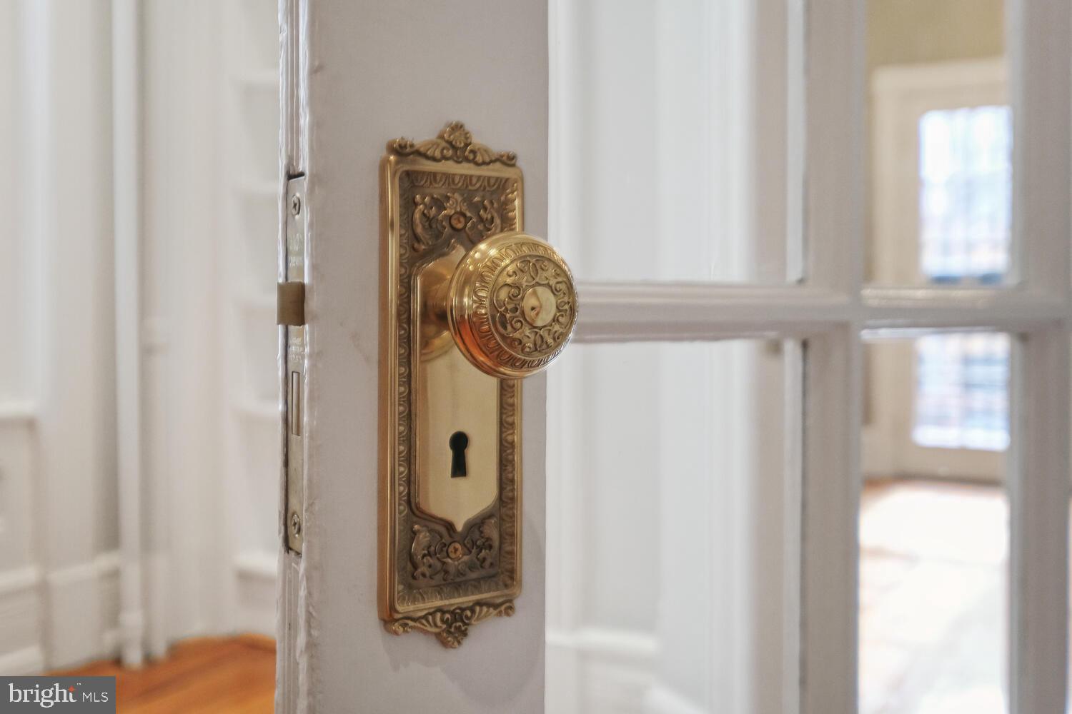 2010 HILLYER PLACE NW