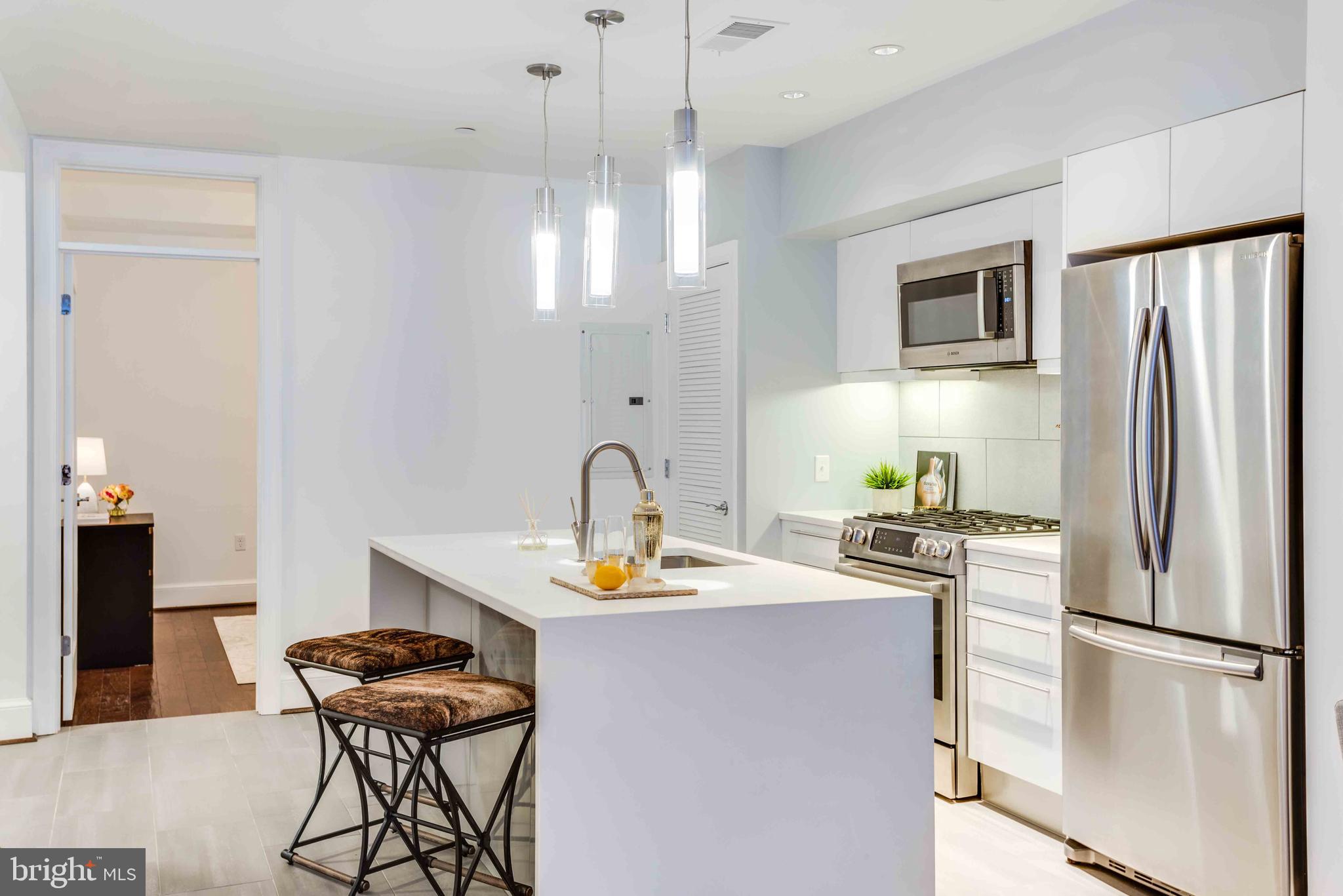 1252 WISCONSIN AVENUE NW 202