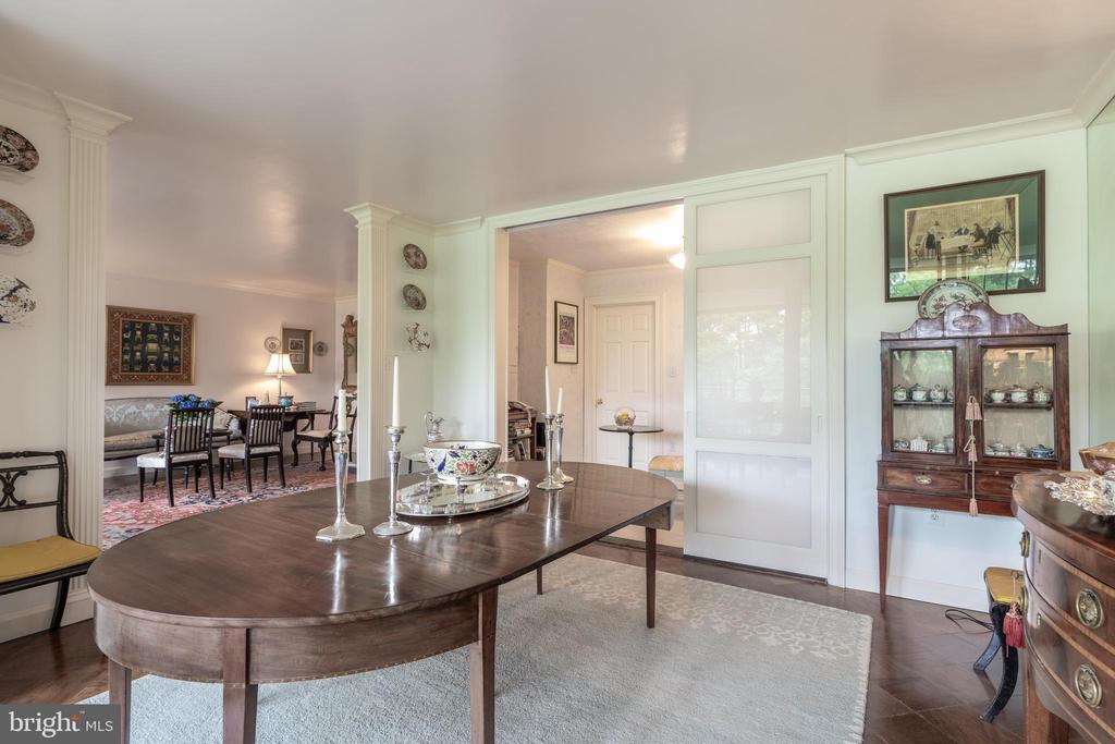 4200 MASSACHUSETTS AVENUE NW 504