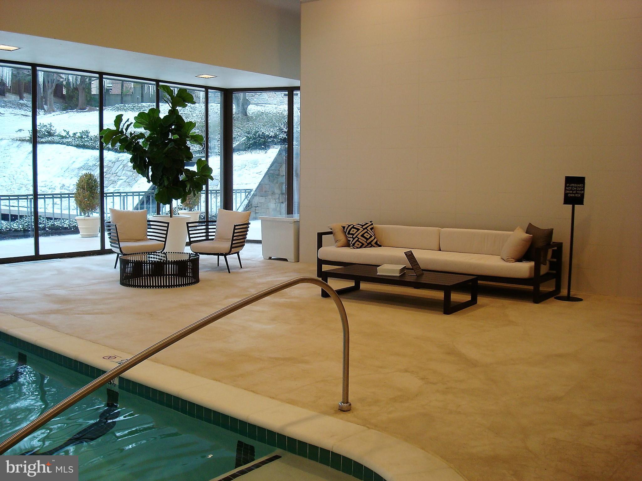 4200 MASSACHUSETTS AVENUE NW 504