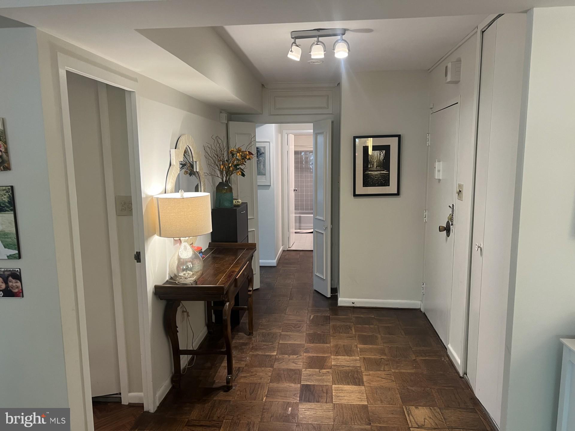 4201 CATHEDRAL AVENUE NW T5E