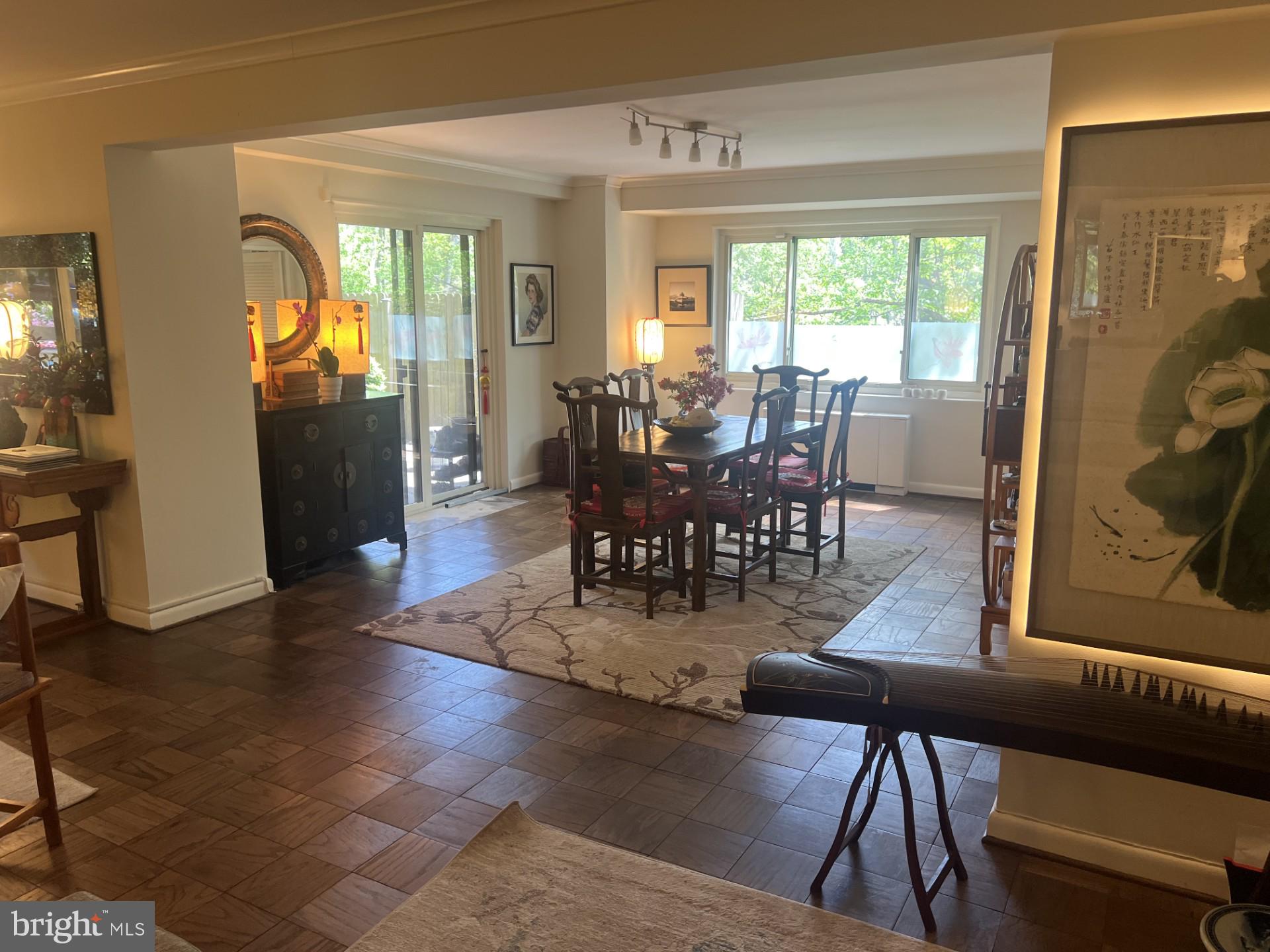 4201 CATHEDRAL AVENUE NW T5E