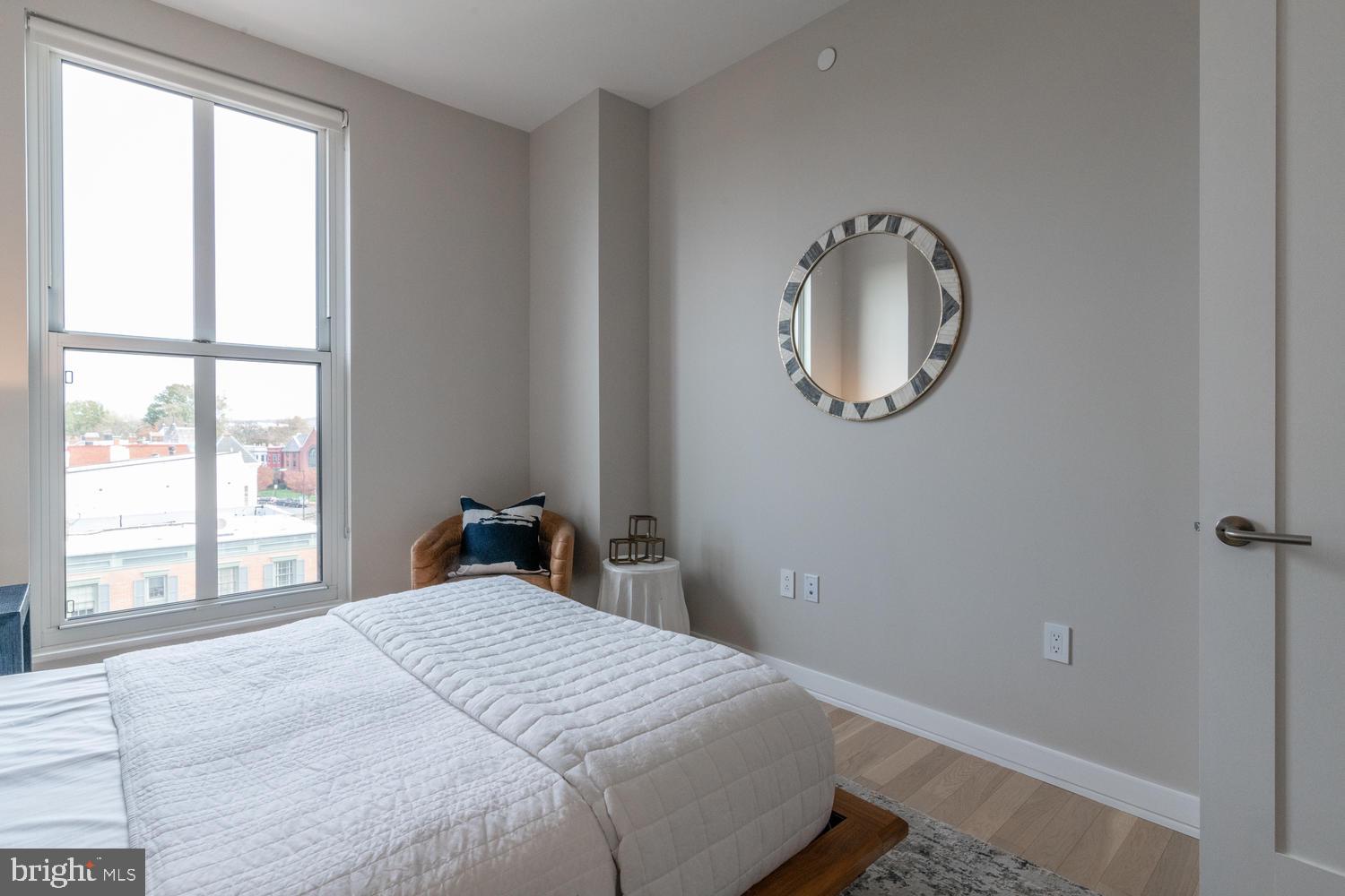 333 8TH STREET SE PH-508