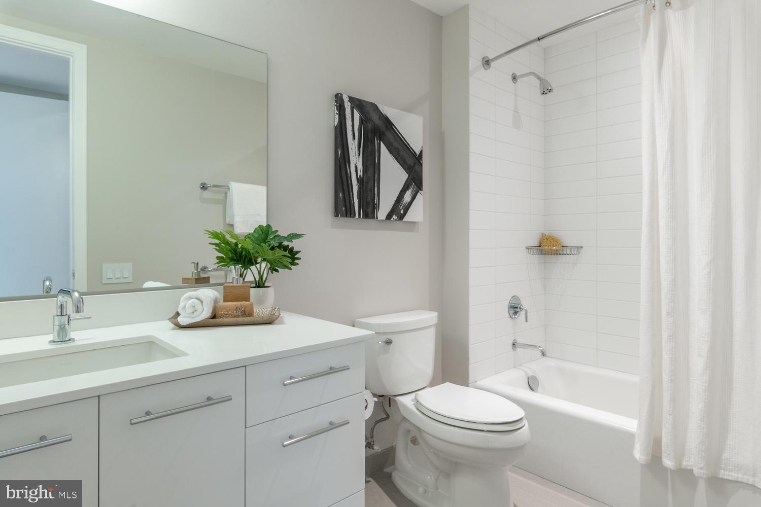 333 8TH STREET SE PH-508