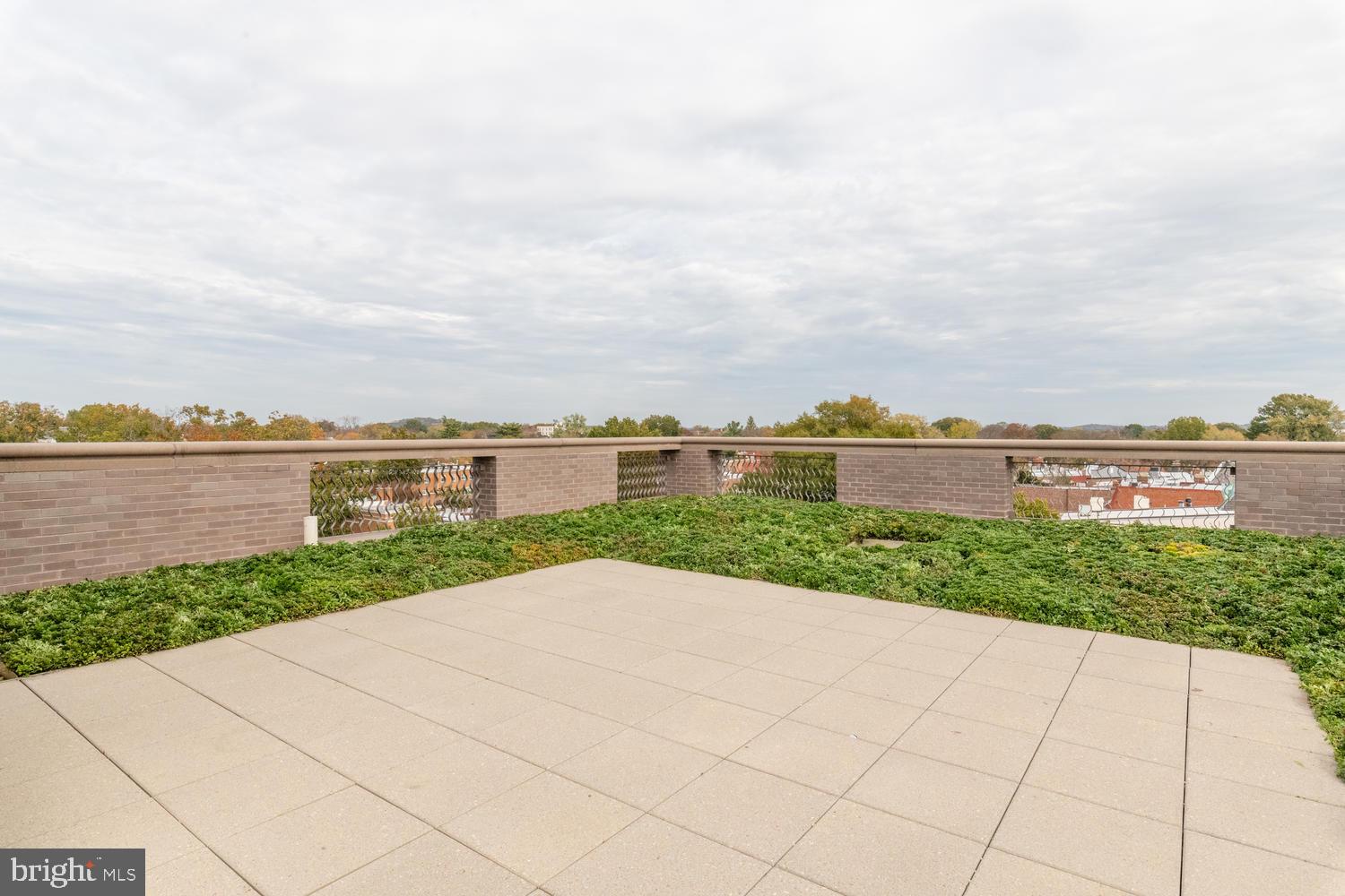 333 8TH STREET SE PH-508