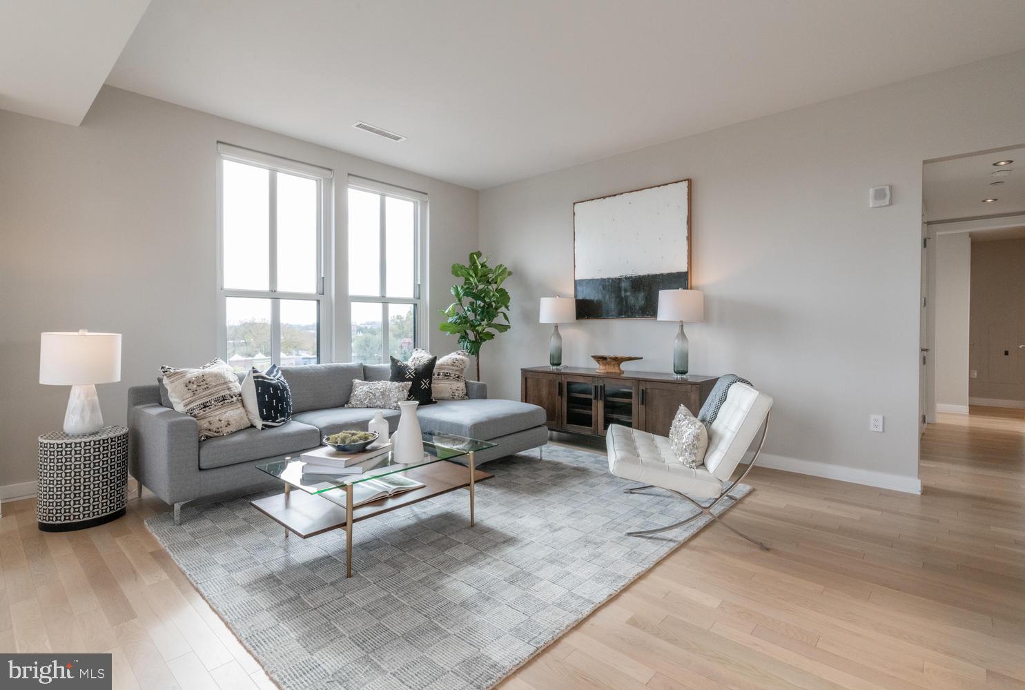 333 8TH STREET SE PH-508