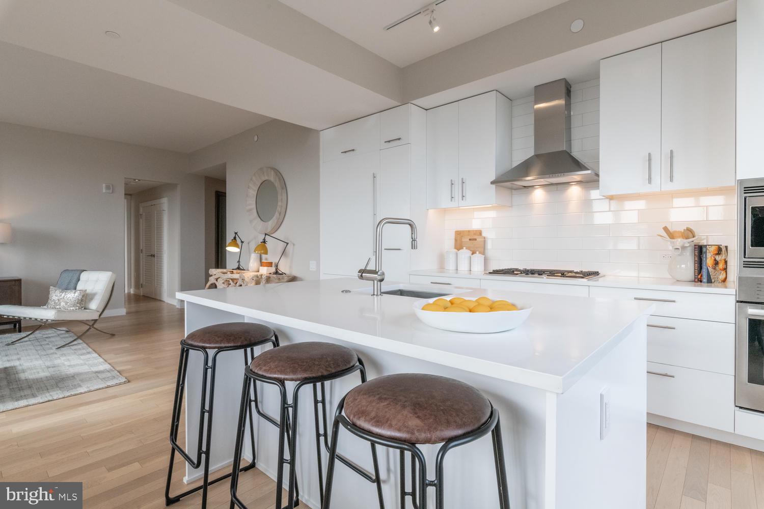 333 8TH STREET SE PH-508