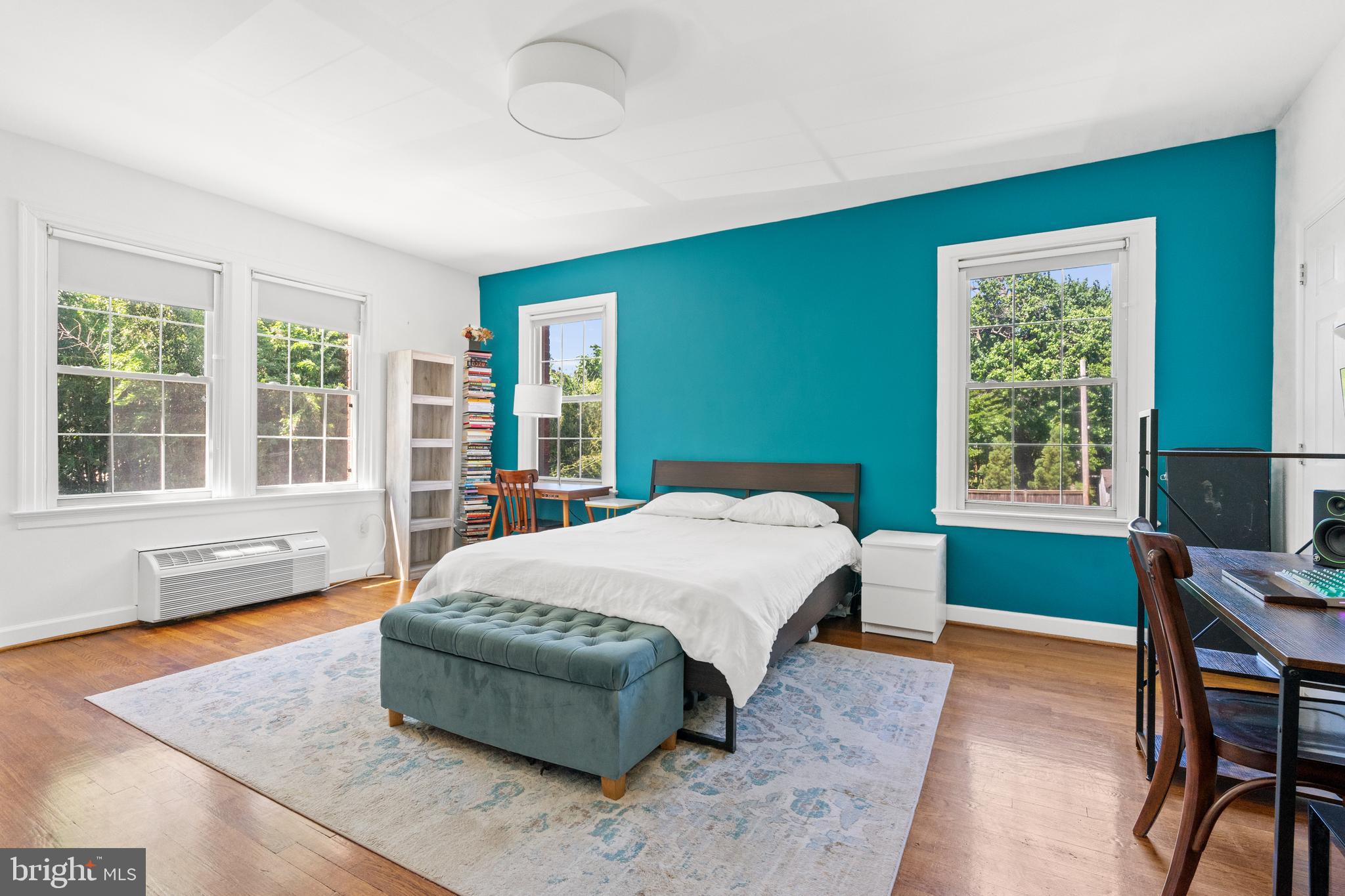 422 BUTTERNUT STREET NW 111