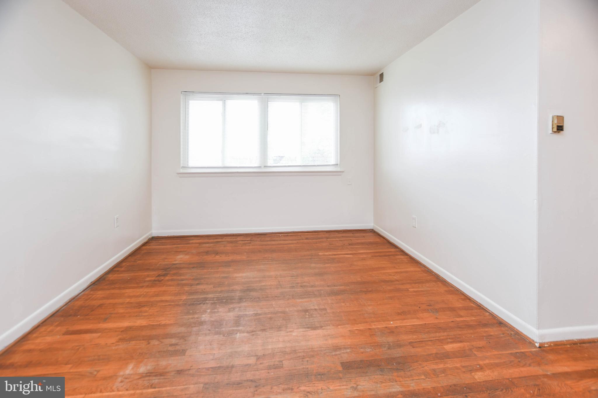 2640 WADE ROAD SE 23