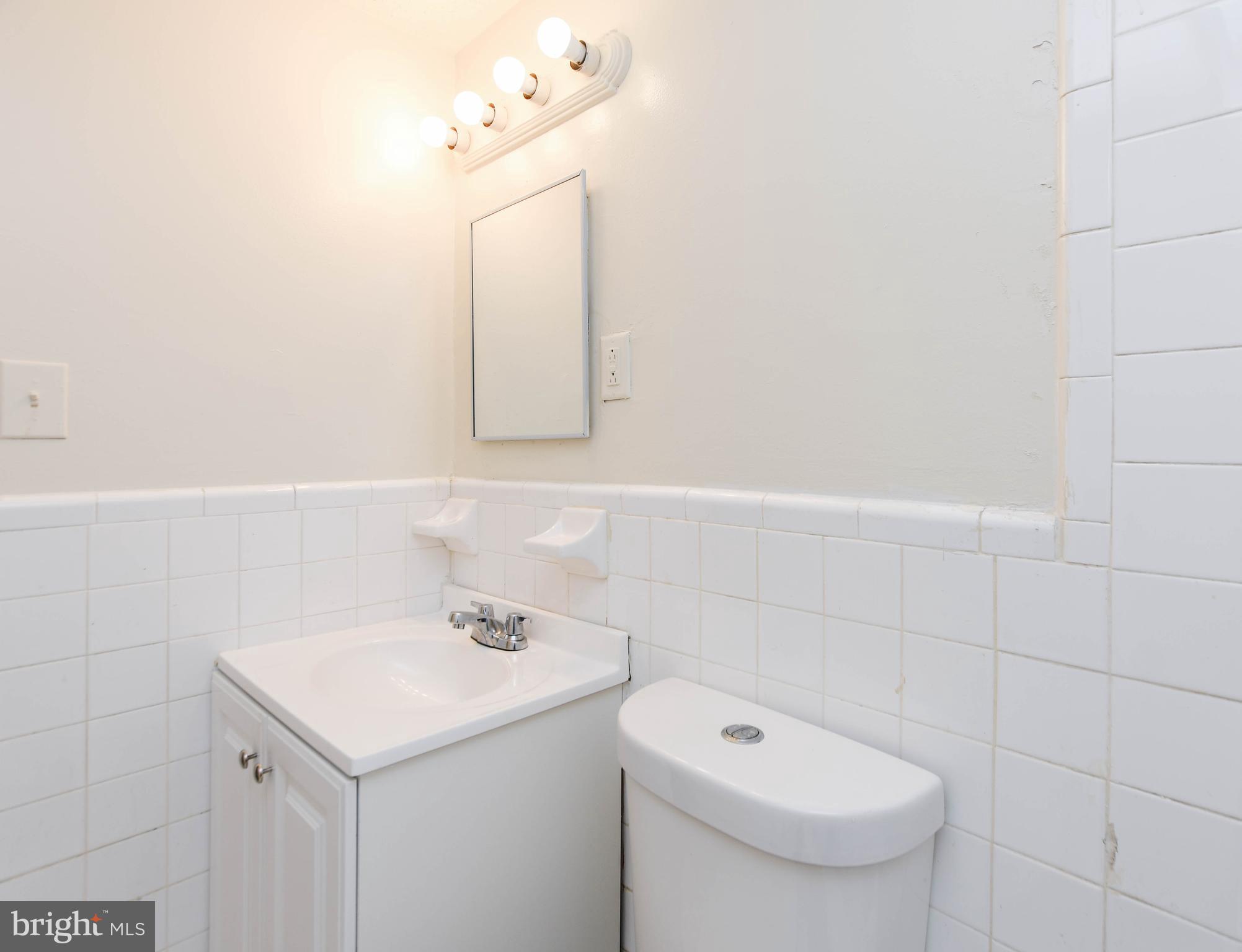 2640 WADE ROAD SE 23