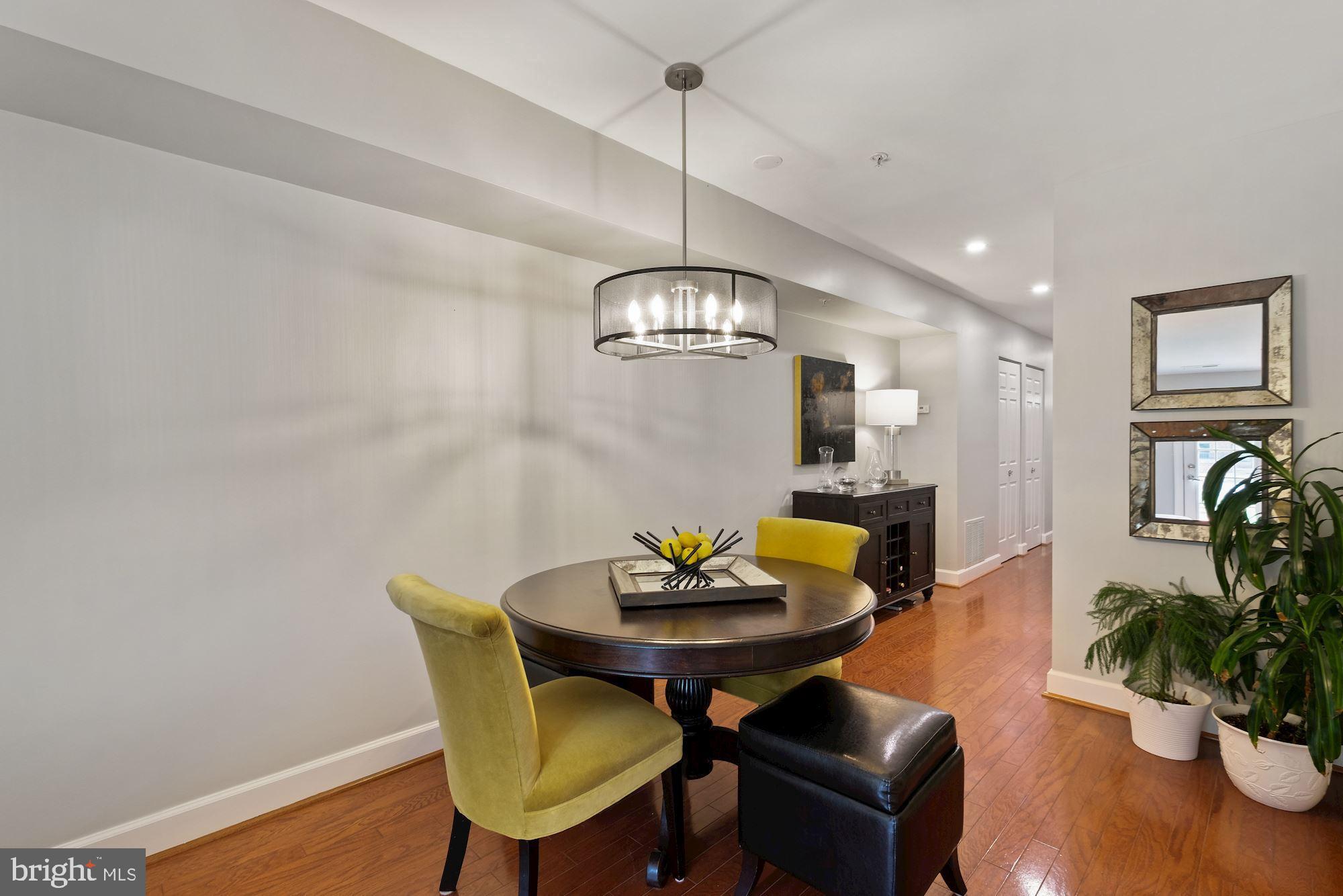 3804 PORTER STREET NW 101