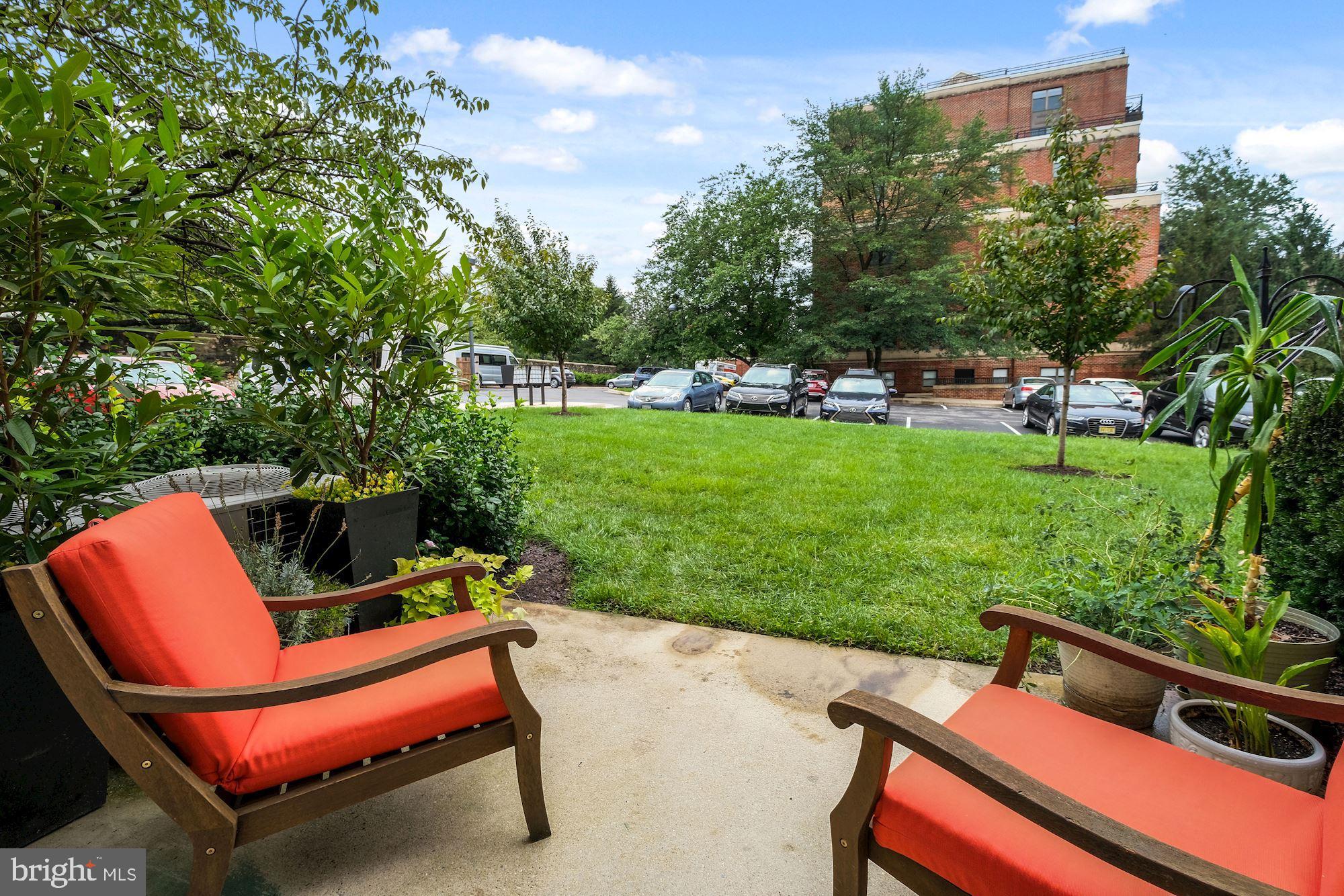 3804 PORTER STREET NW 101