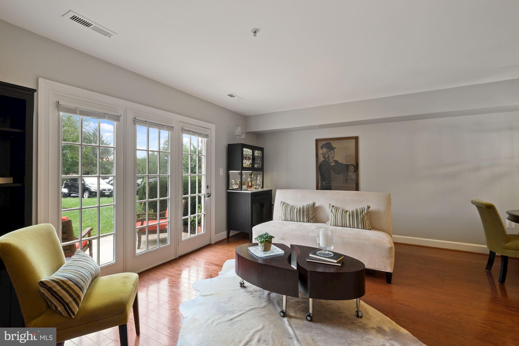 3804 PORTER STREET NW 101